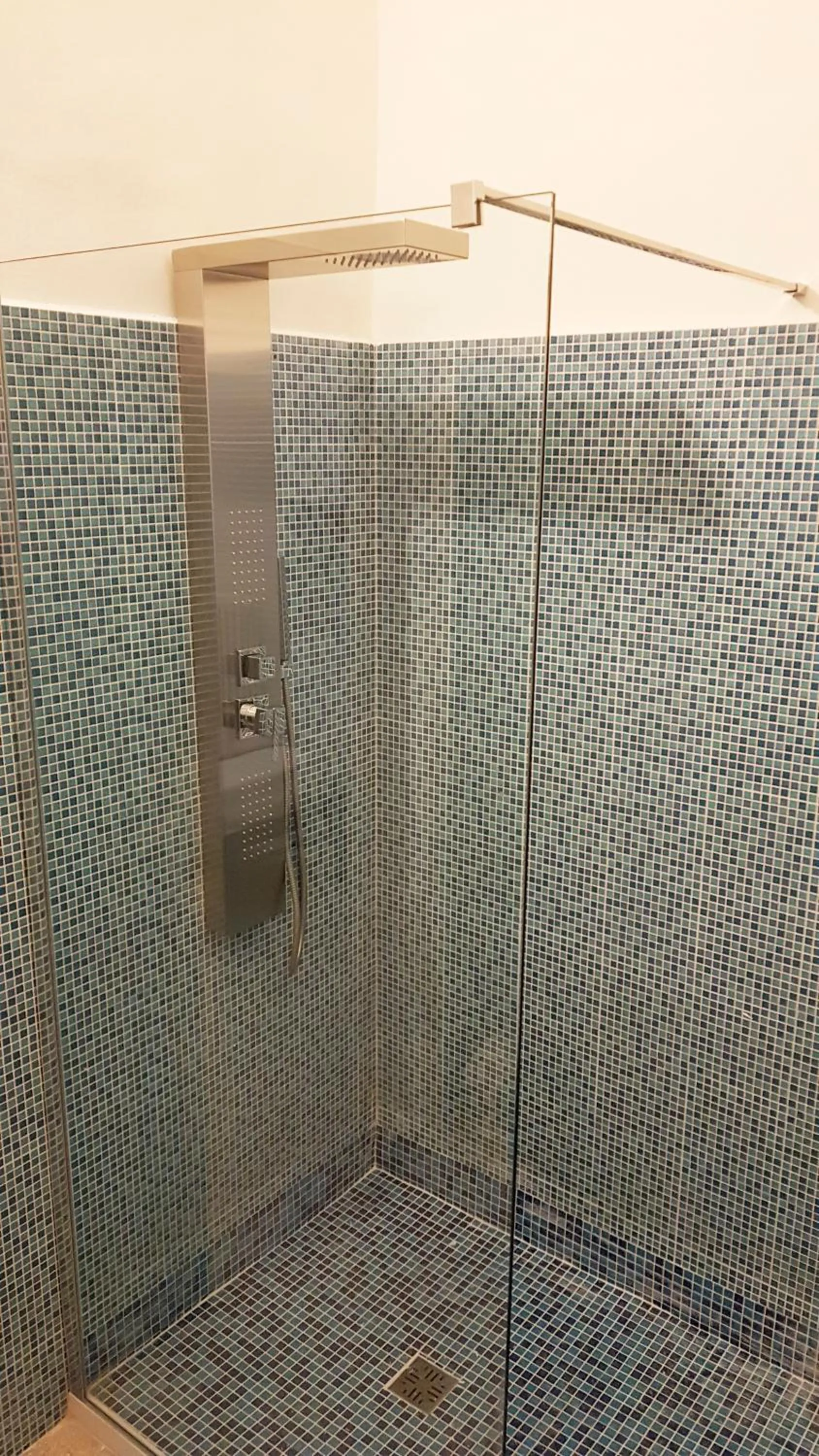 Shower in Villa Cesarea Dimora di Charme