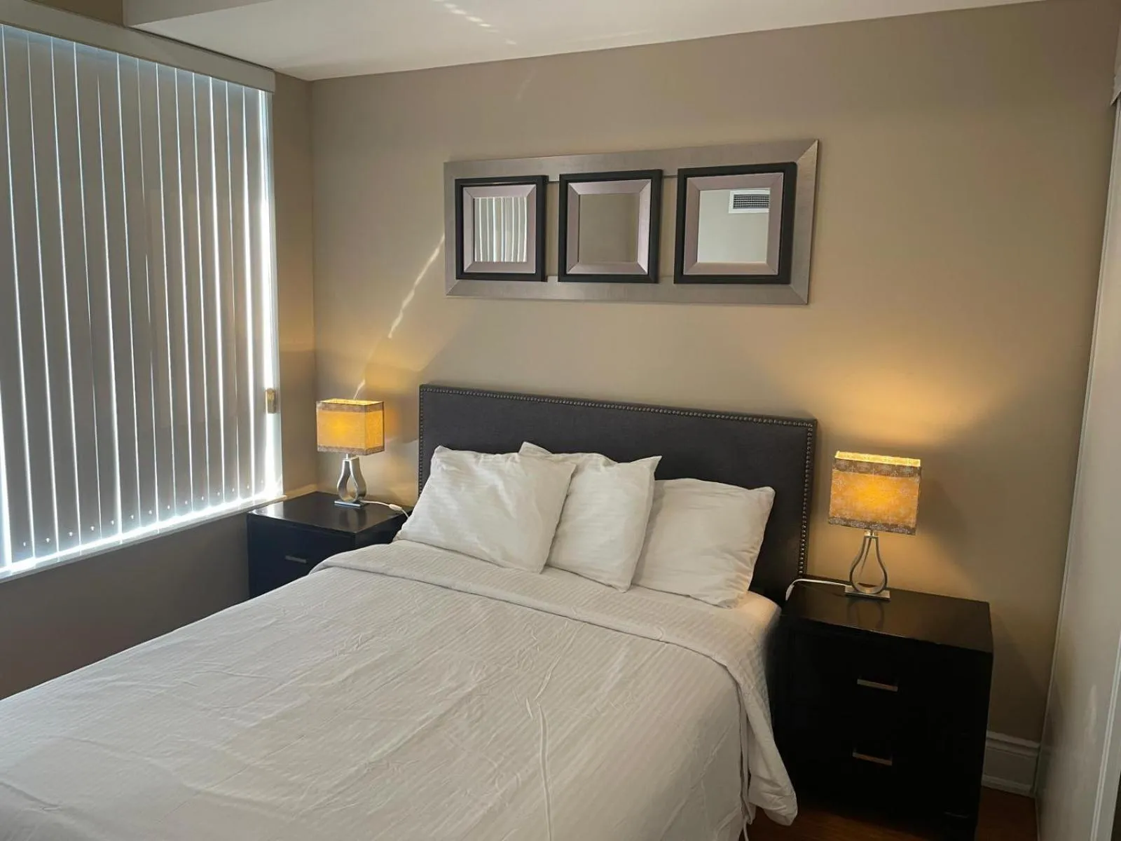 Bed in Platinum Suites Furnished Executive Suites