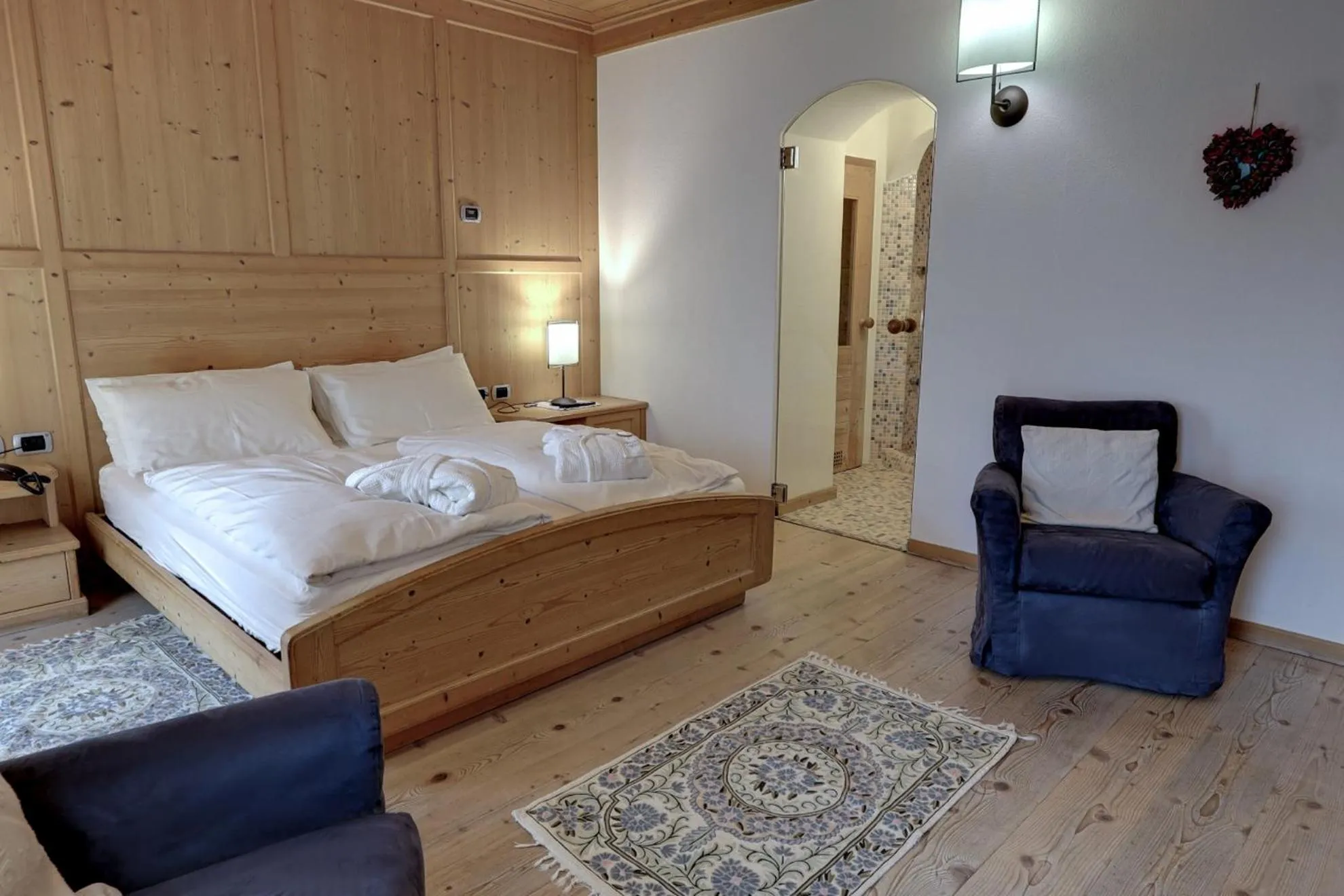 Bedroom, Bed in Leading Relax Hotel Maria