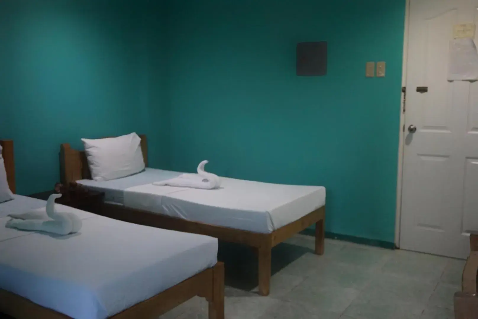 Bed in Lylie Hotel Bed in Lylie Hotel