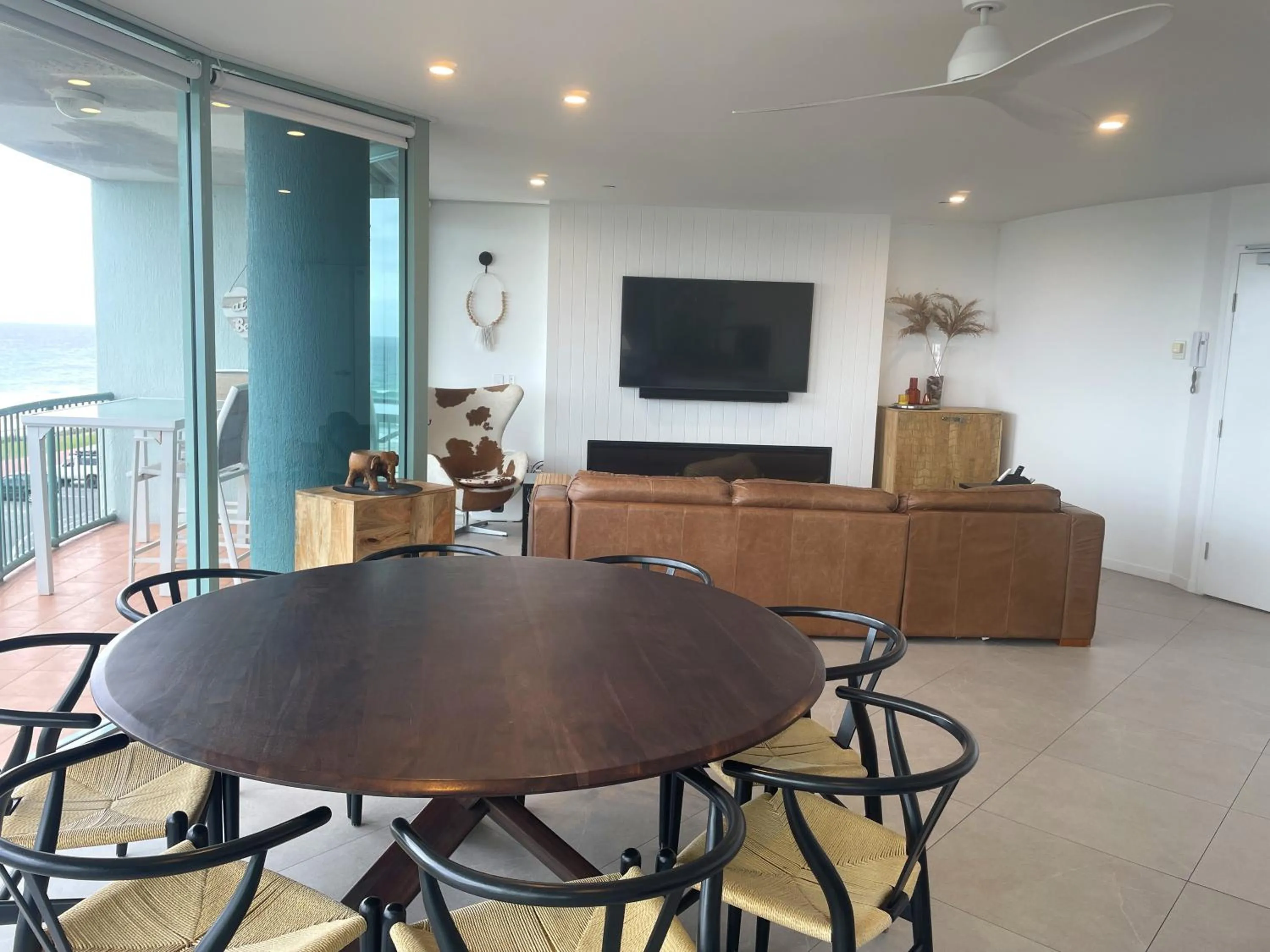 Living room in The Waterford on Main Beach