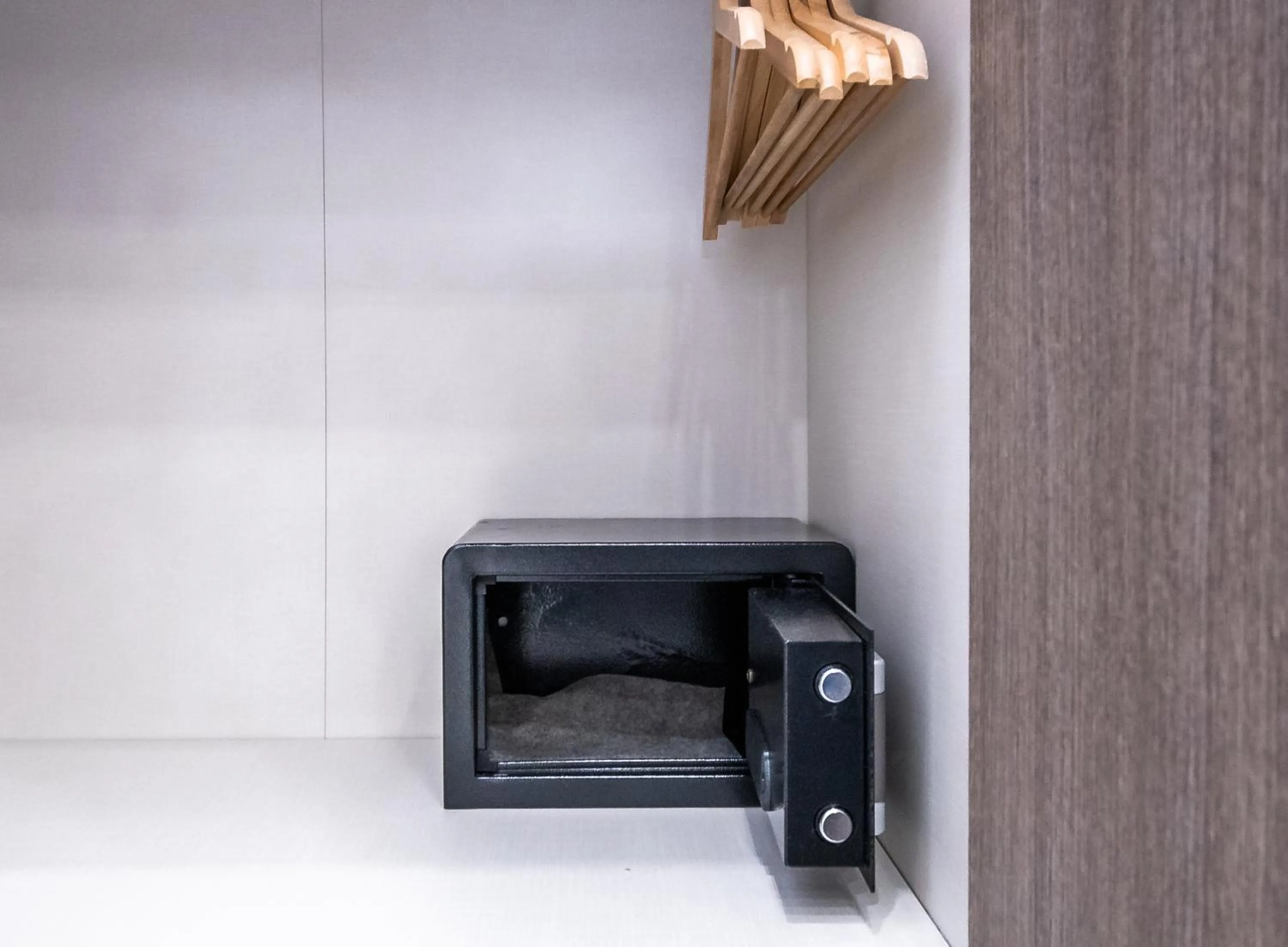 Bedroom in Palazzo Settembrini 49