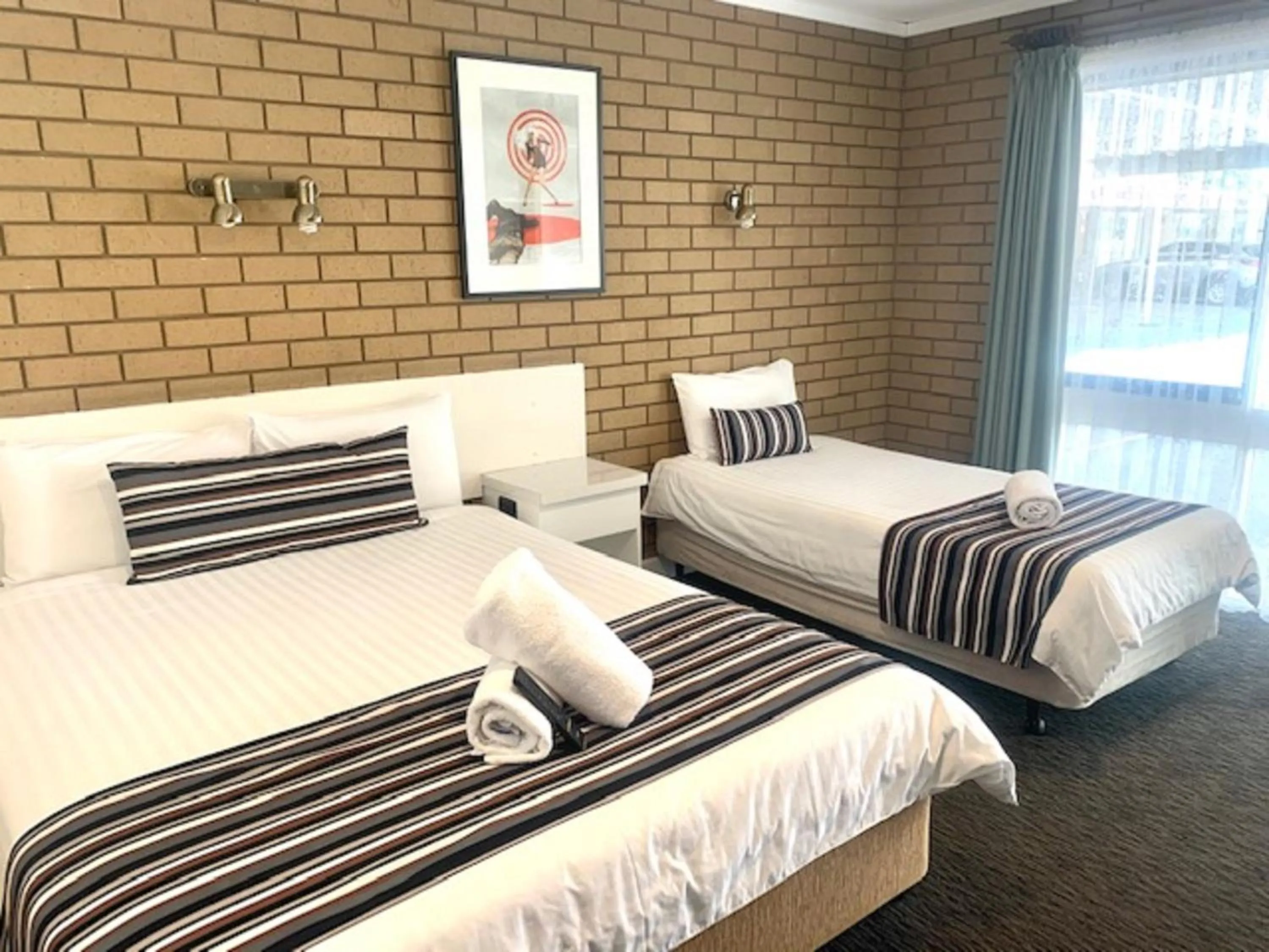 Bed in Albury City Motel