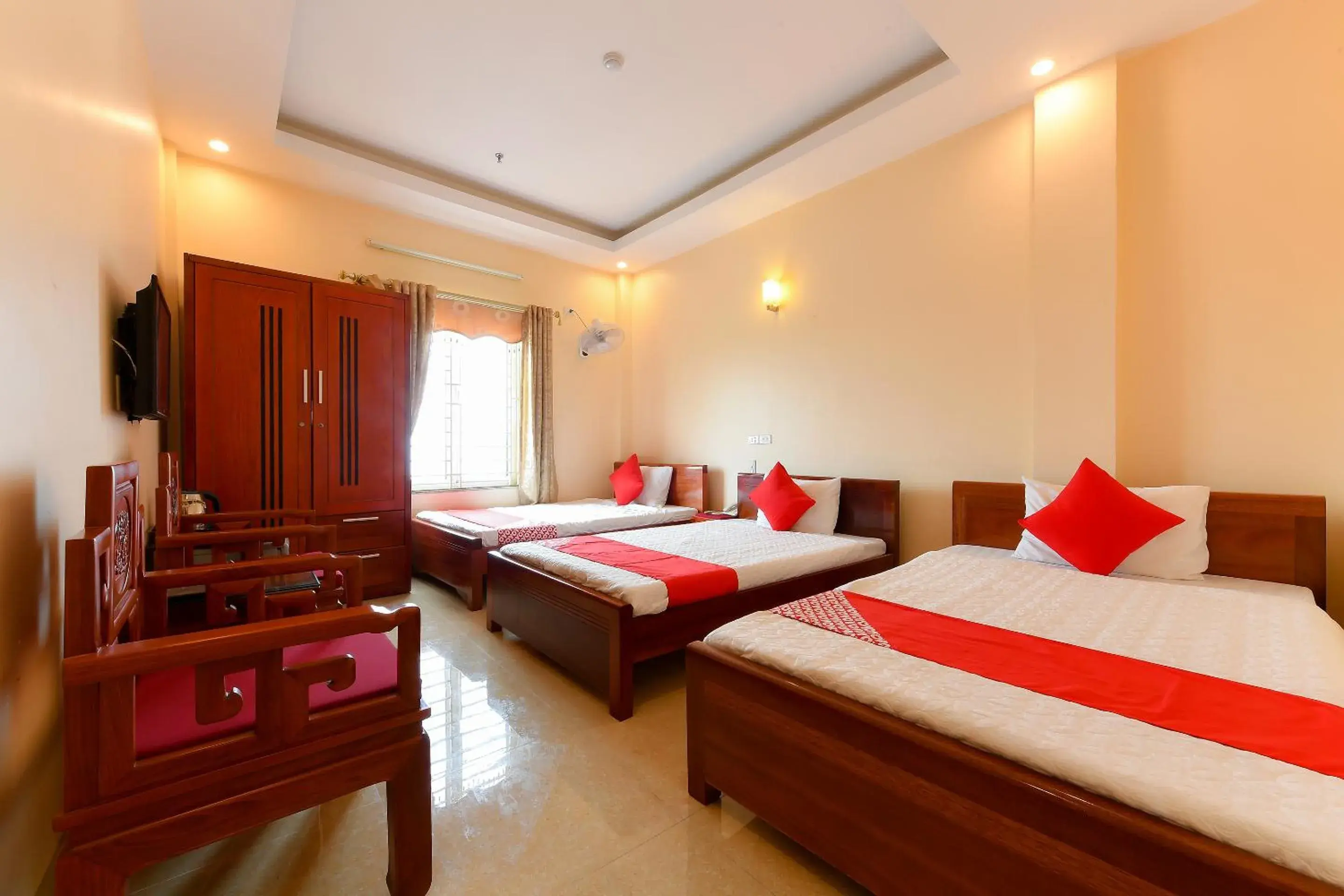 Bedroom, Bed in TITANIC HOTEL Bedroom, Bed in TITANIC HOTEL