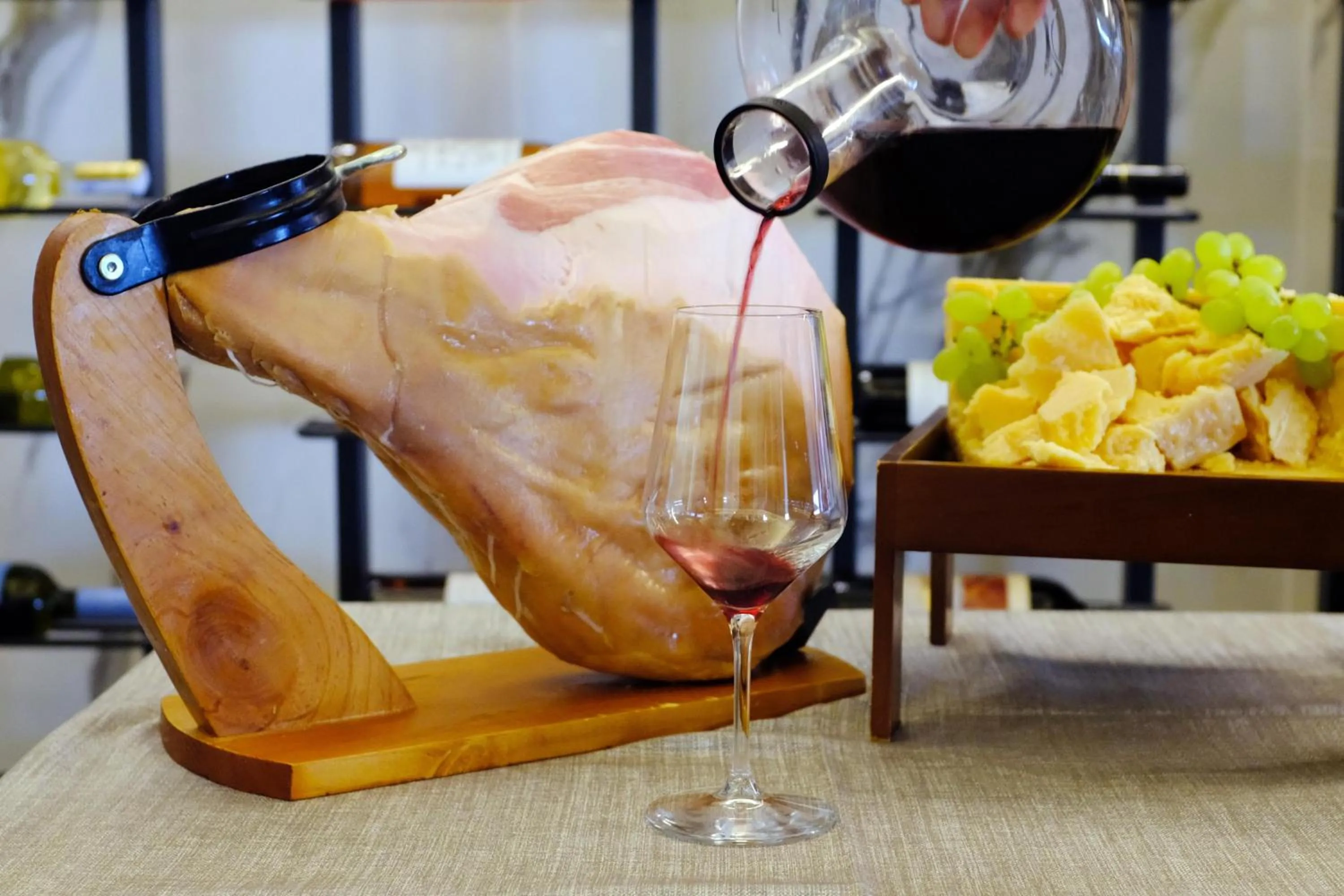 Restaurant/places to eat in Ammon Zeus Luxury Beach Hotel