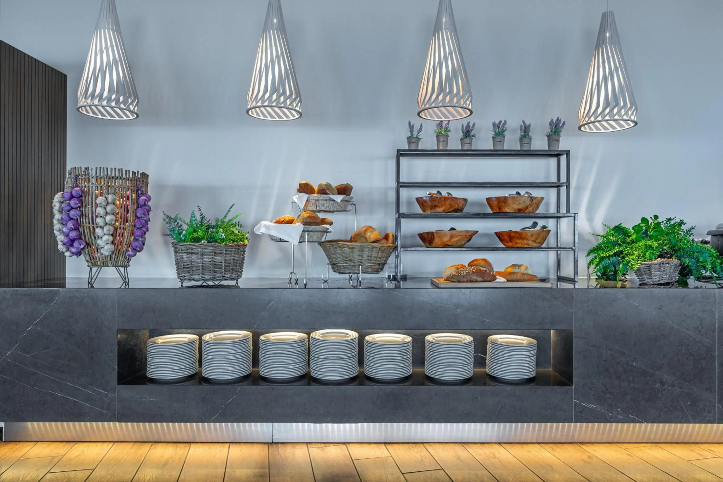 Restaurant/places to eat in Ammon Zeus Luxury Beach Hotel