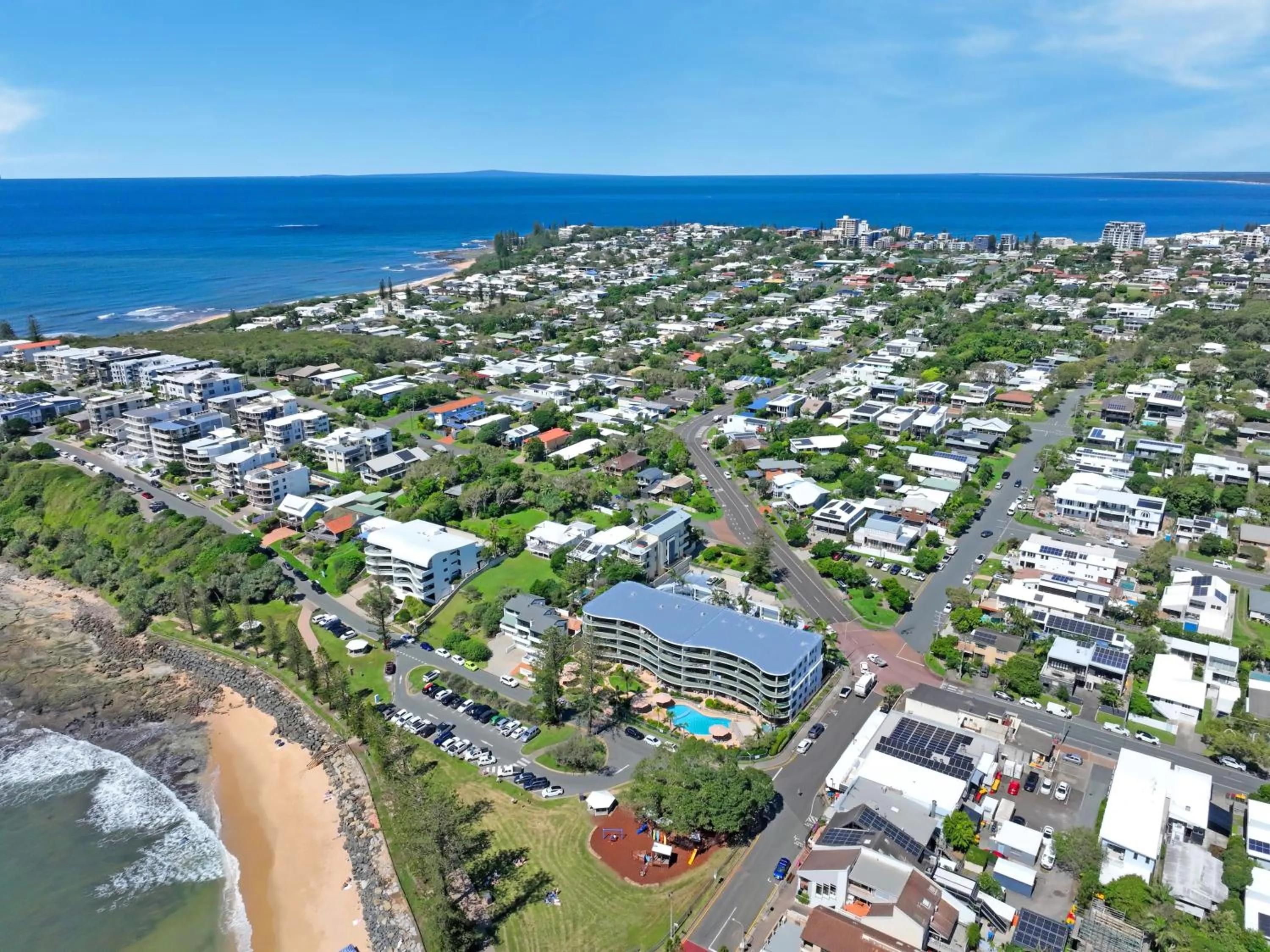 Property building in The Norfolks on Moffat Beach