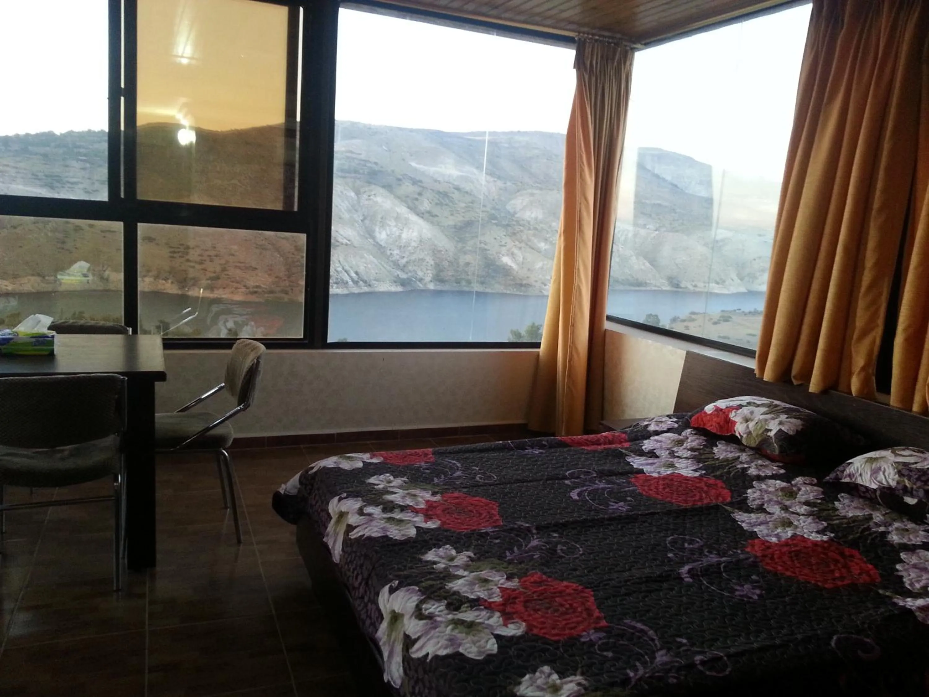 Decorative detail, Bed in Murshed Motel