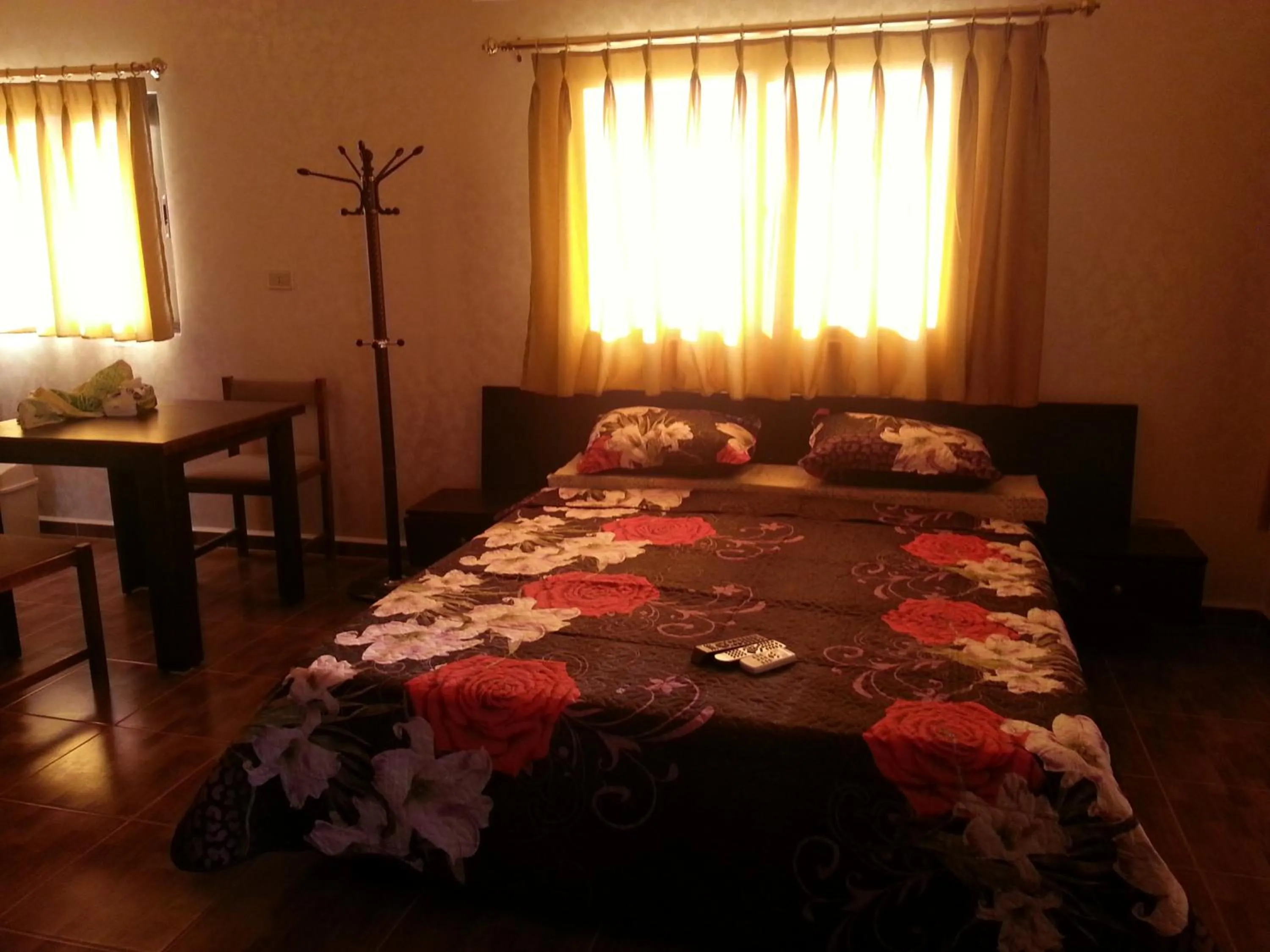 Photo of the whole room, Bed in Murshed Motel