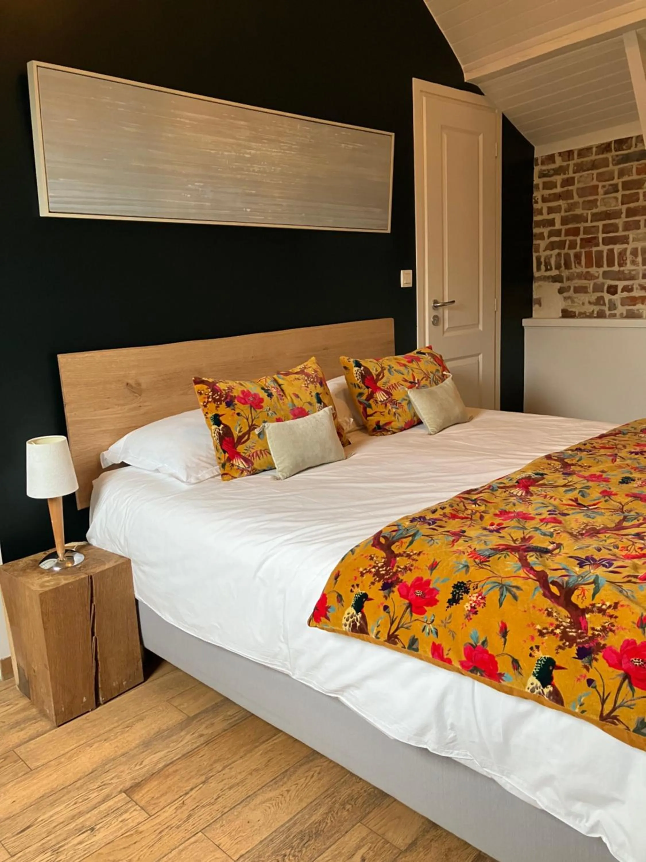 Photo of the whole room, Bed in Chambres avec Vue