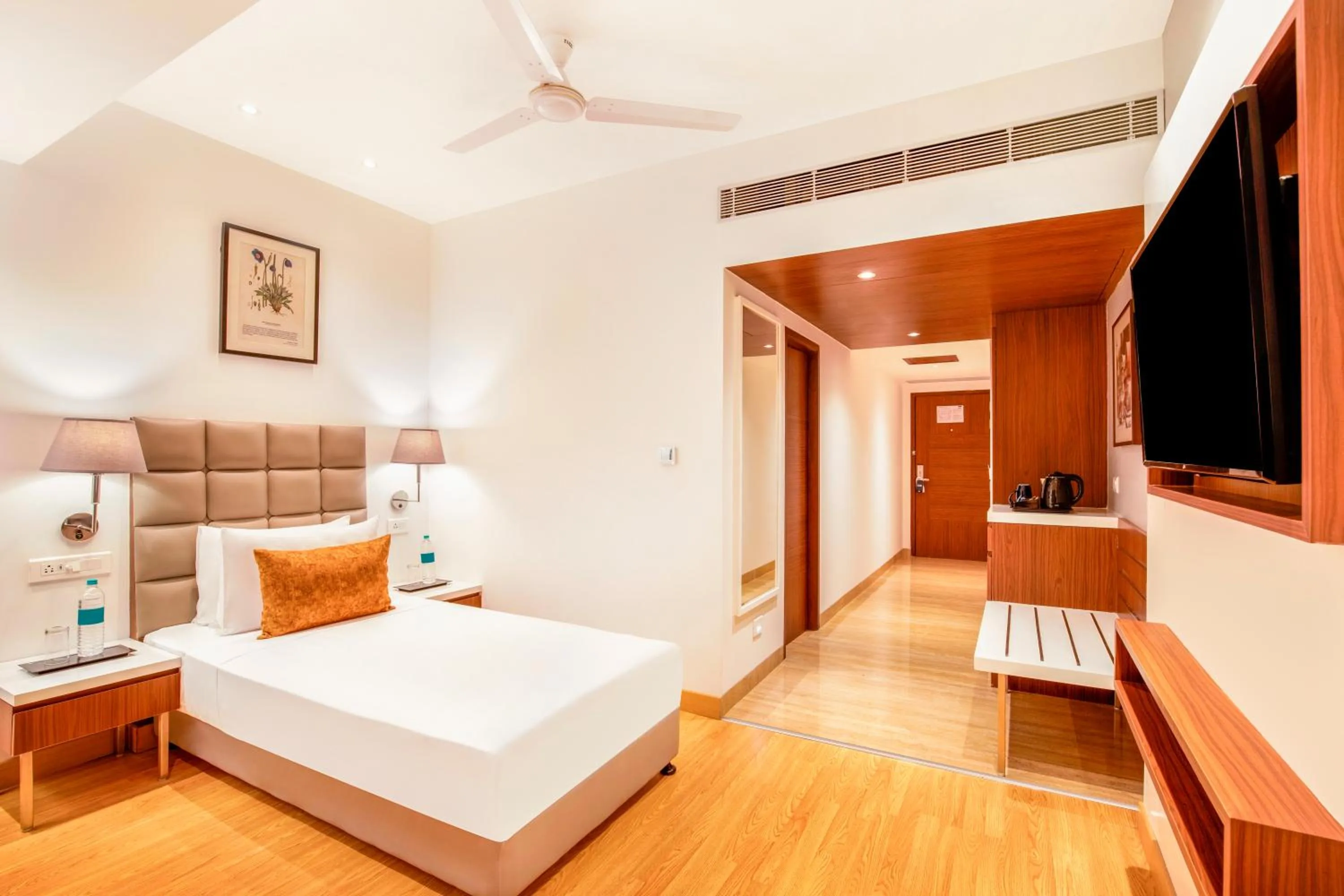 Bed in Hotel Aketa Rajpur Road Dehradun, Dehradun