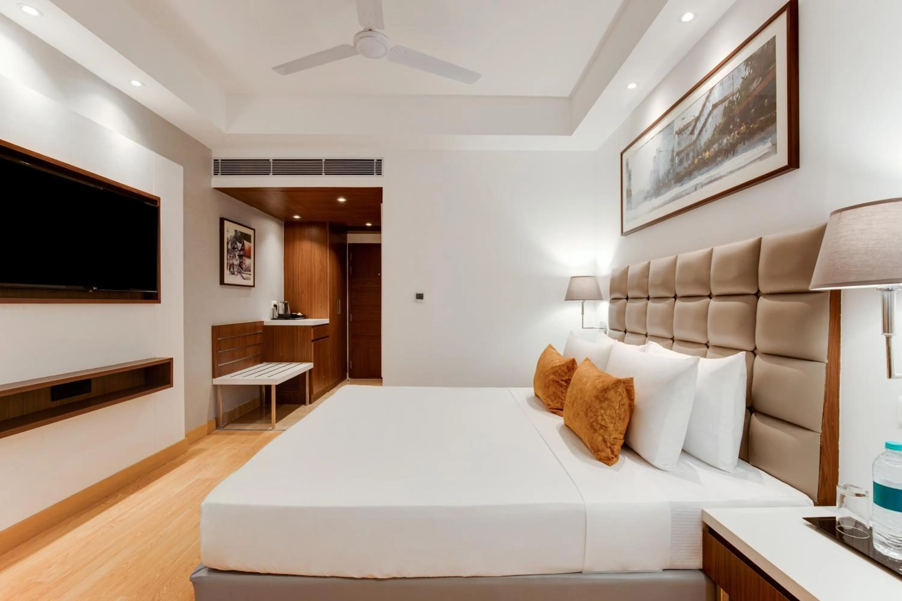 Bed in Hotel Aketa Rajpur Road Dehradun, Dehradun