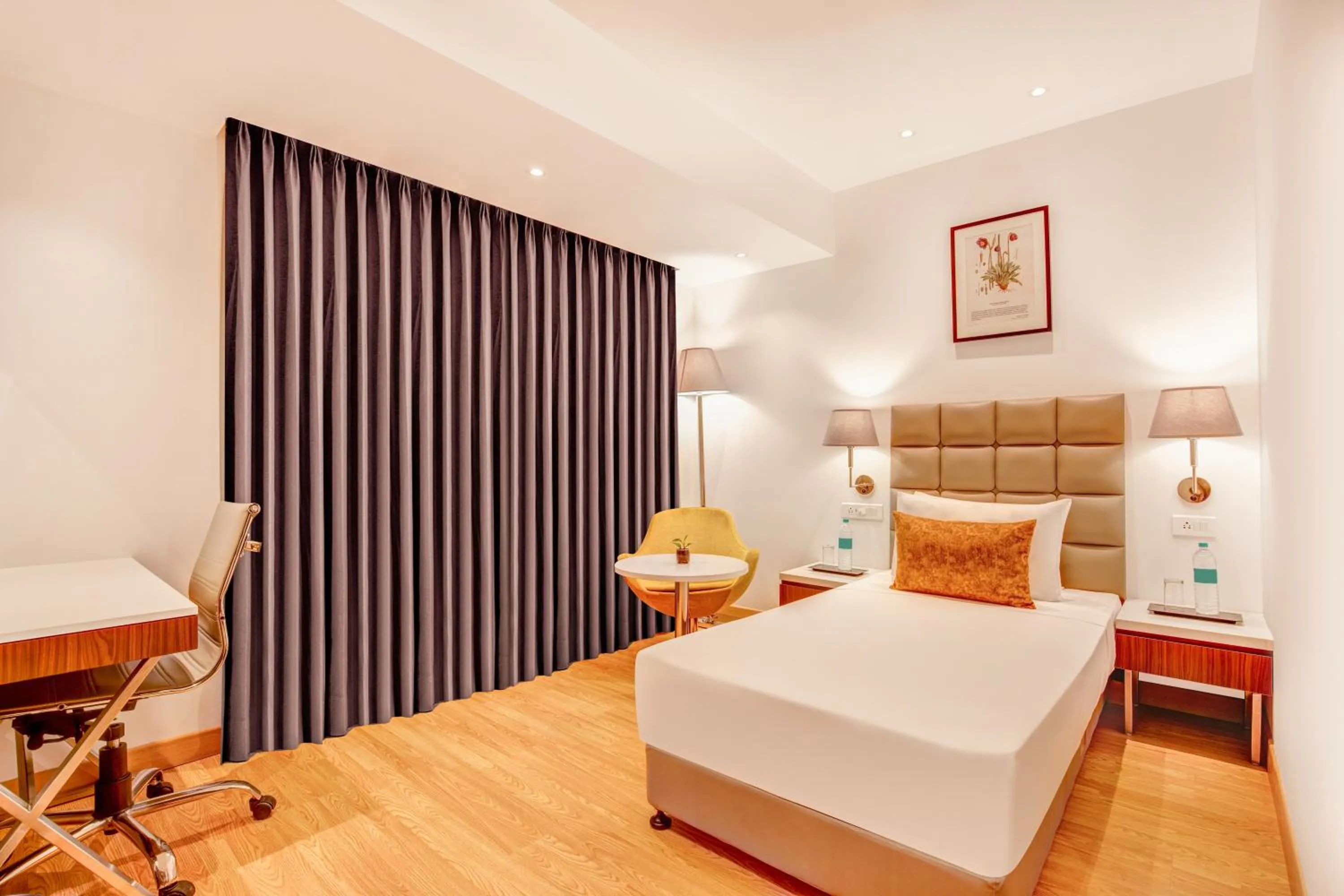 Bed in Hotel Aketa Rajpur Road Dehradun, Dehradun