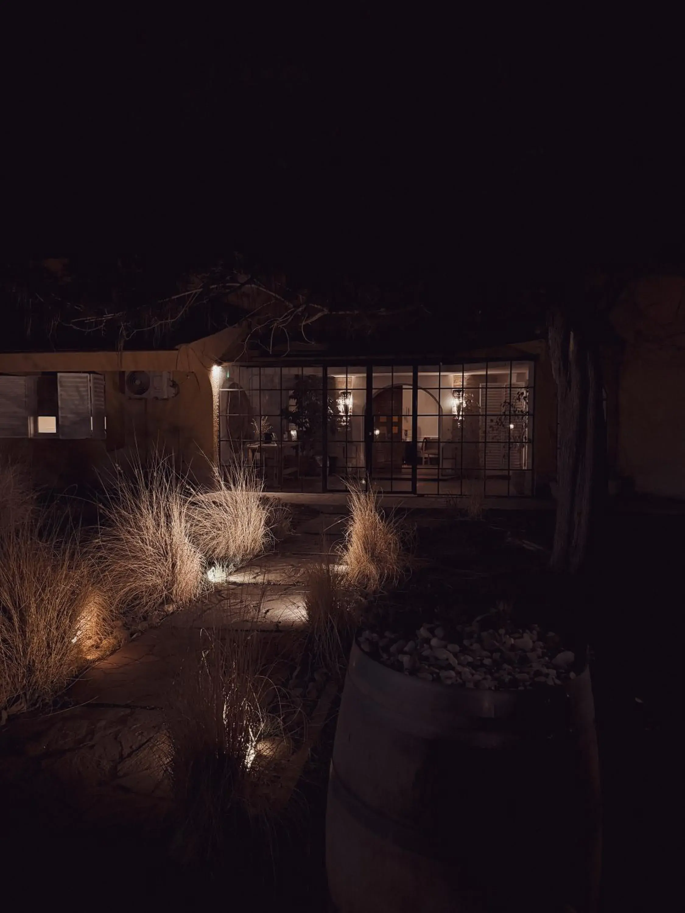 Facade/entrance in La Masia Facade/entrance in La Masia