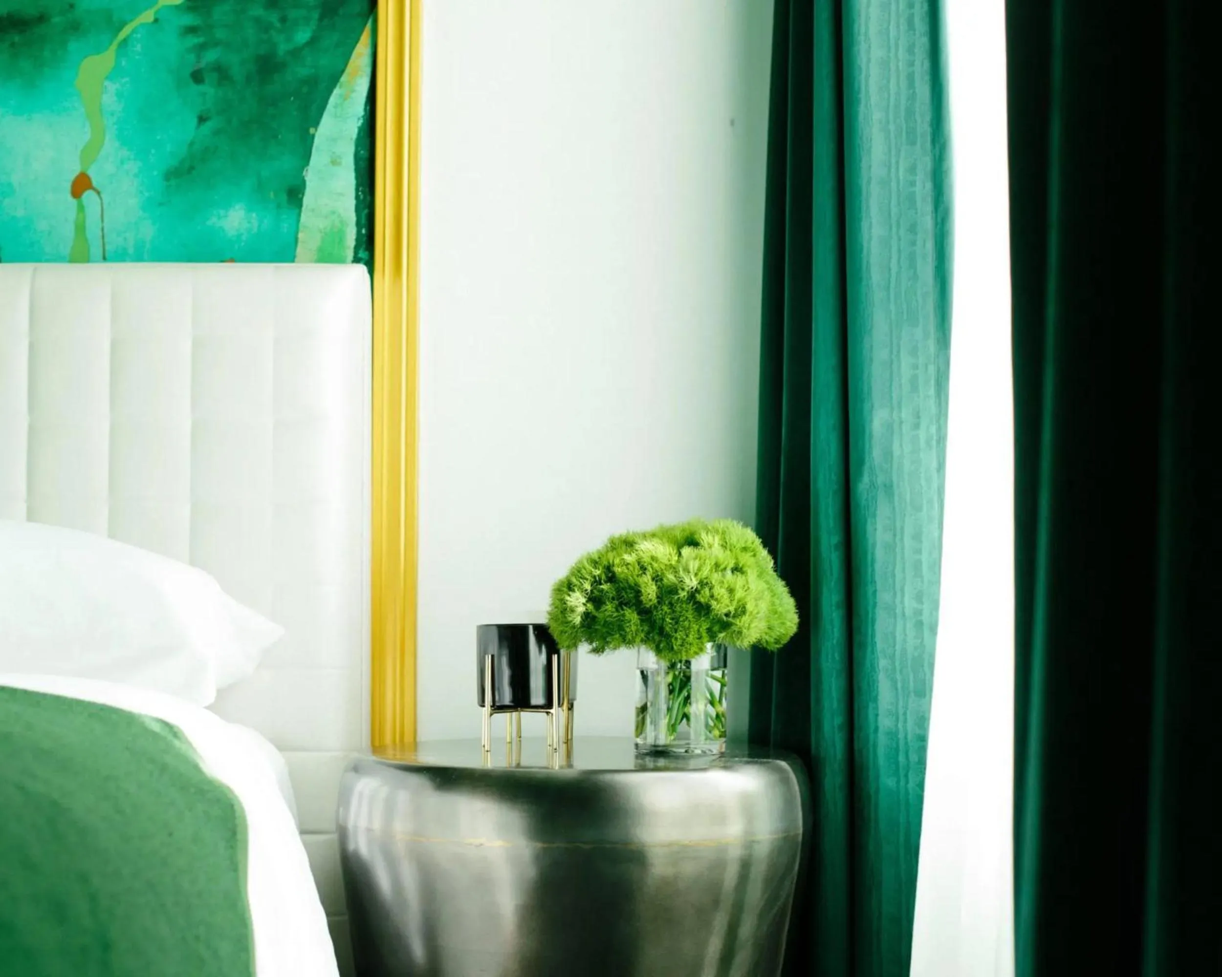 Bedroom, Bed in Angad Arts Hotel St Louis, Tapestry Collection by Hilton