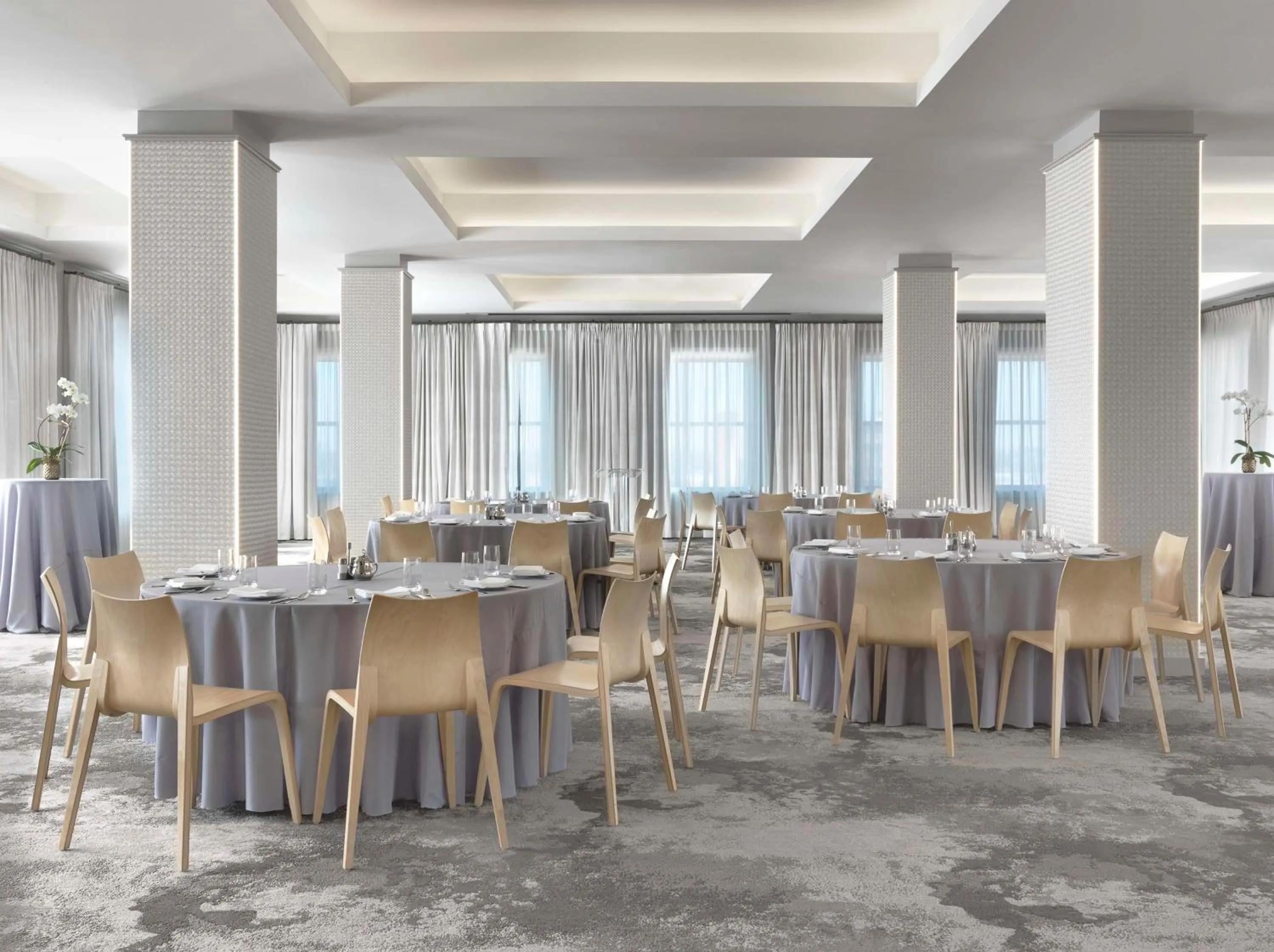 Meeting/conference room in Angad Arts Hotel St Louis, Tapestry Collection by Hilton