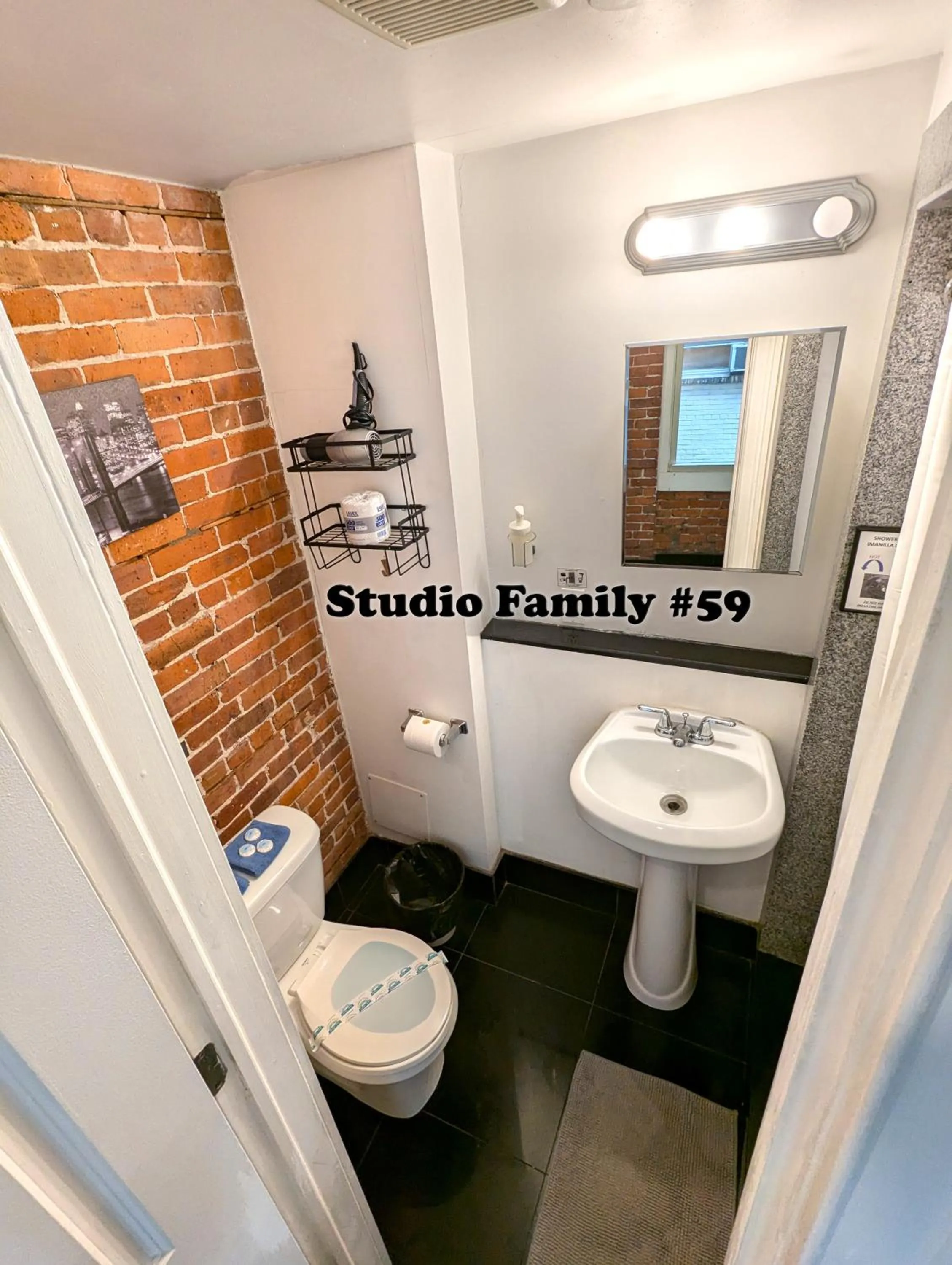 Bathroom in NYC Empire Apartments