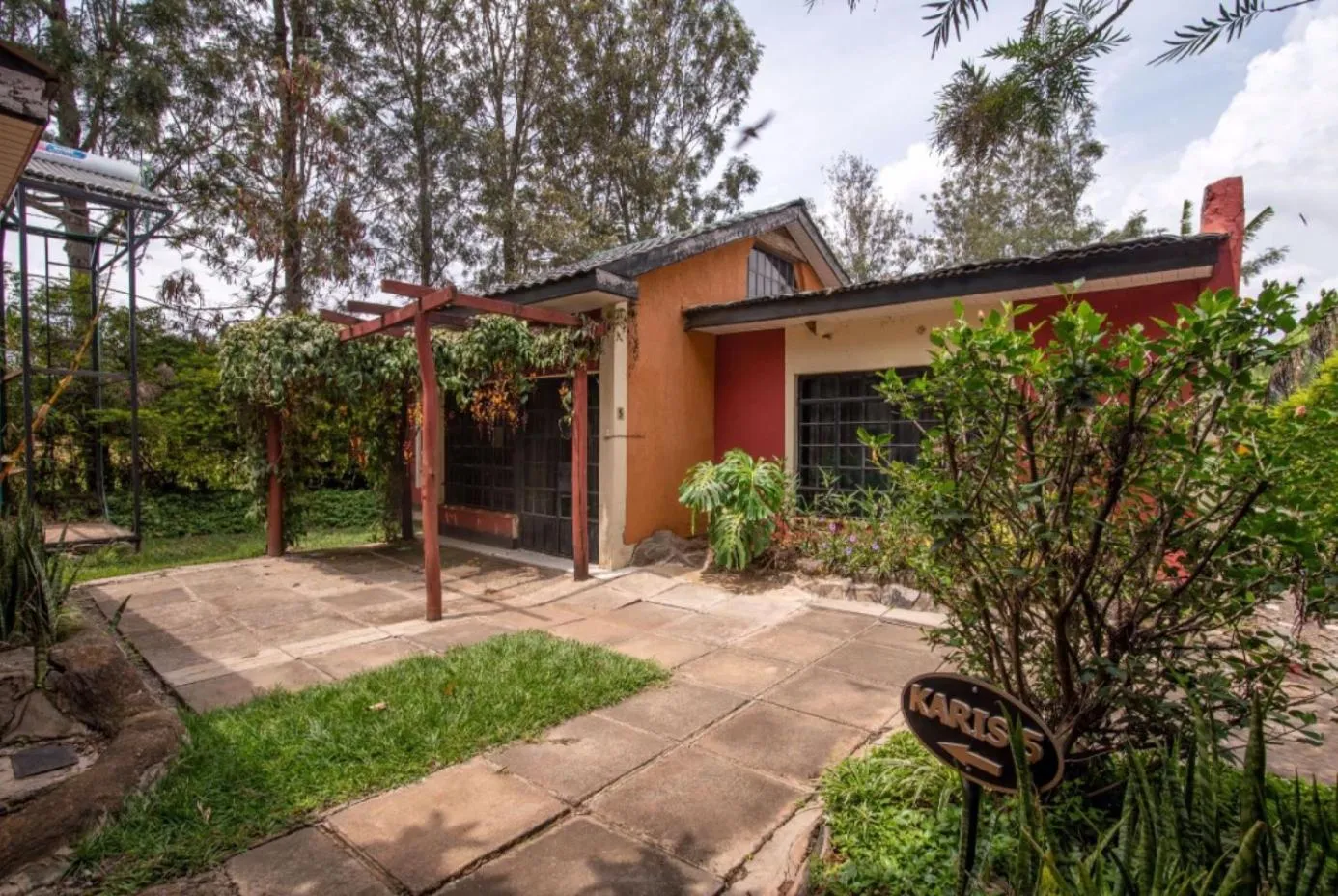 Property building in Hotel Troy