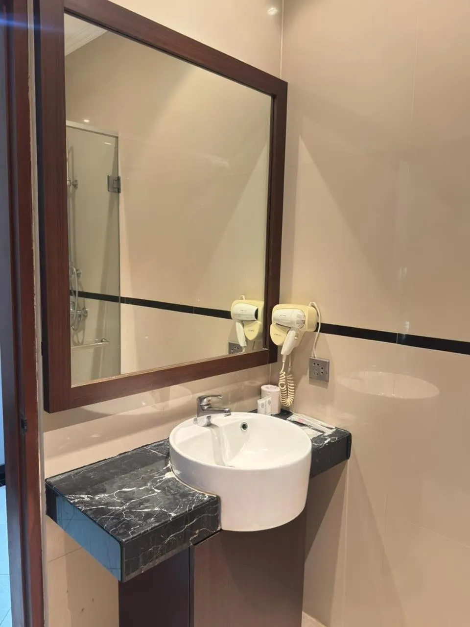 Toilet in Kuta Town House Apartments