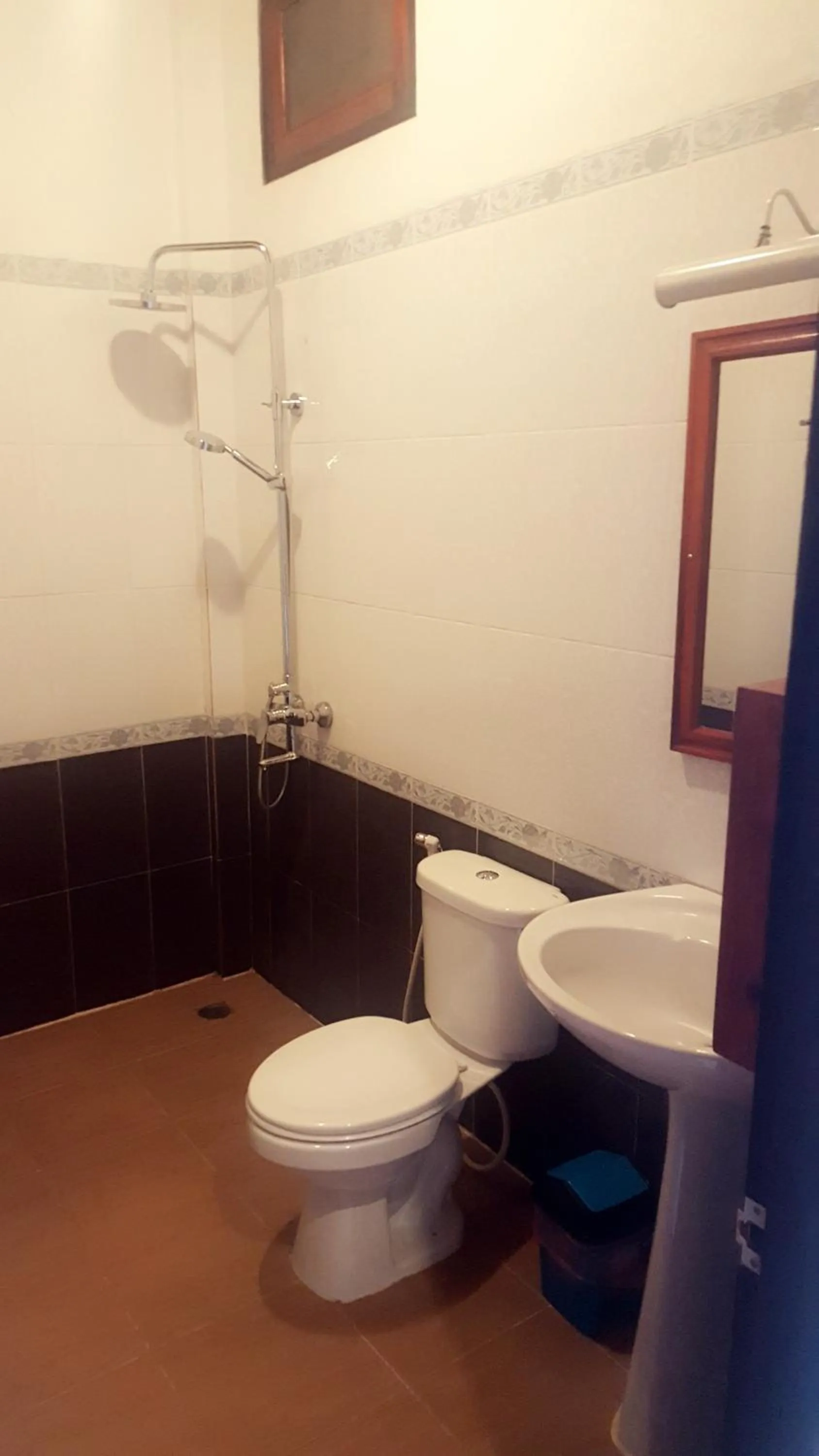 Toilet in Villa Rattanakon