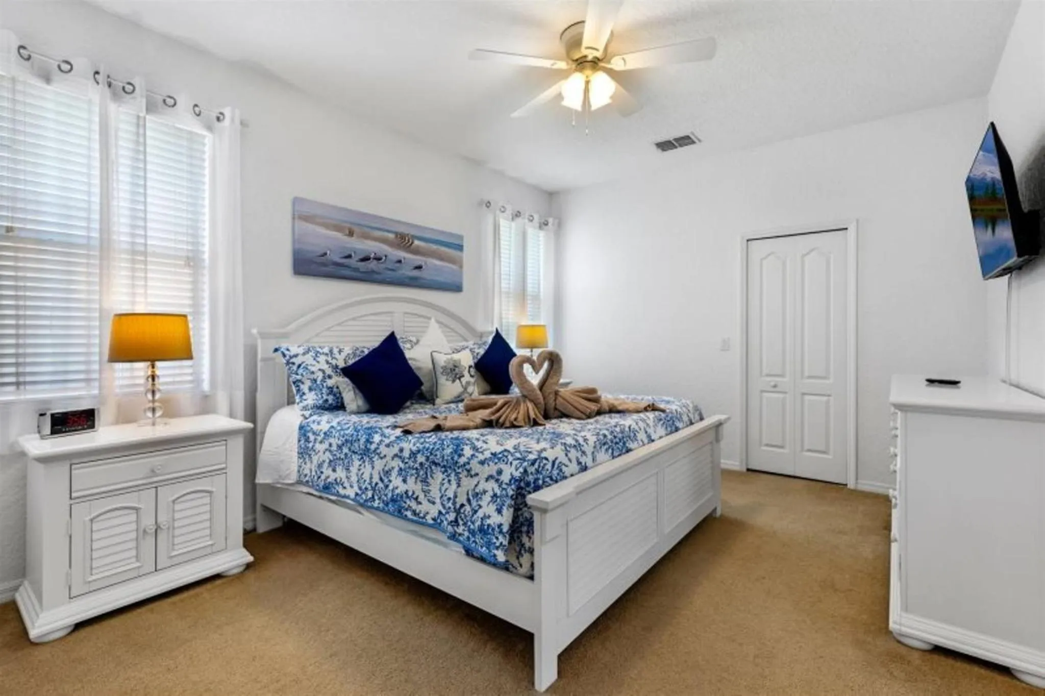 Bedroom, Bed in Private Pool Homes