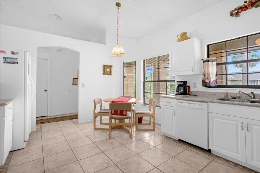 kitchen in Private Pool Homes