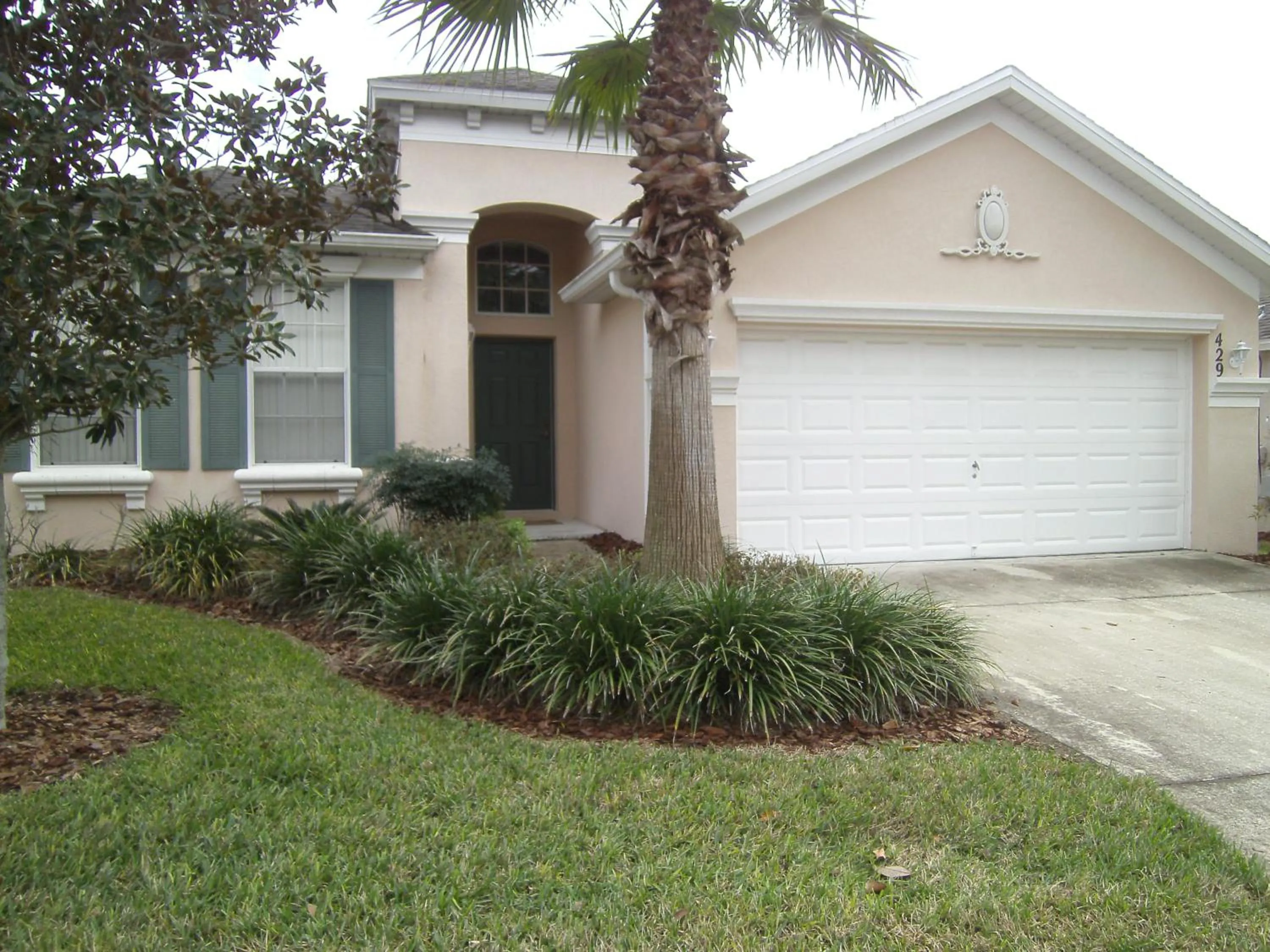 Property building in Private Pool Homes