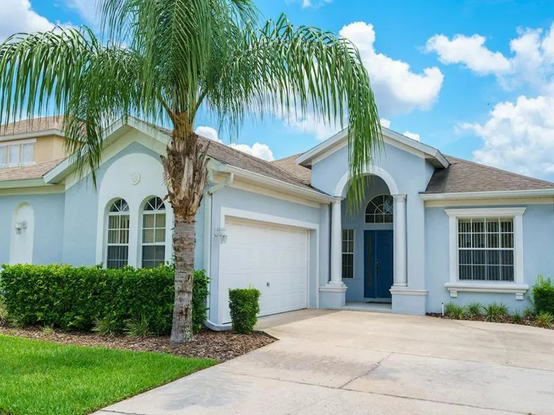 Property building in Private Pool Homes