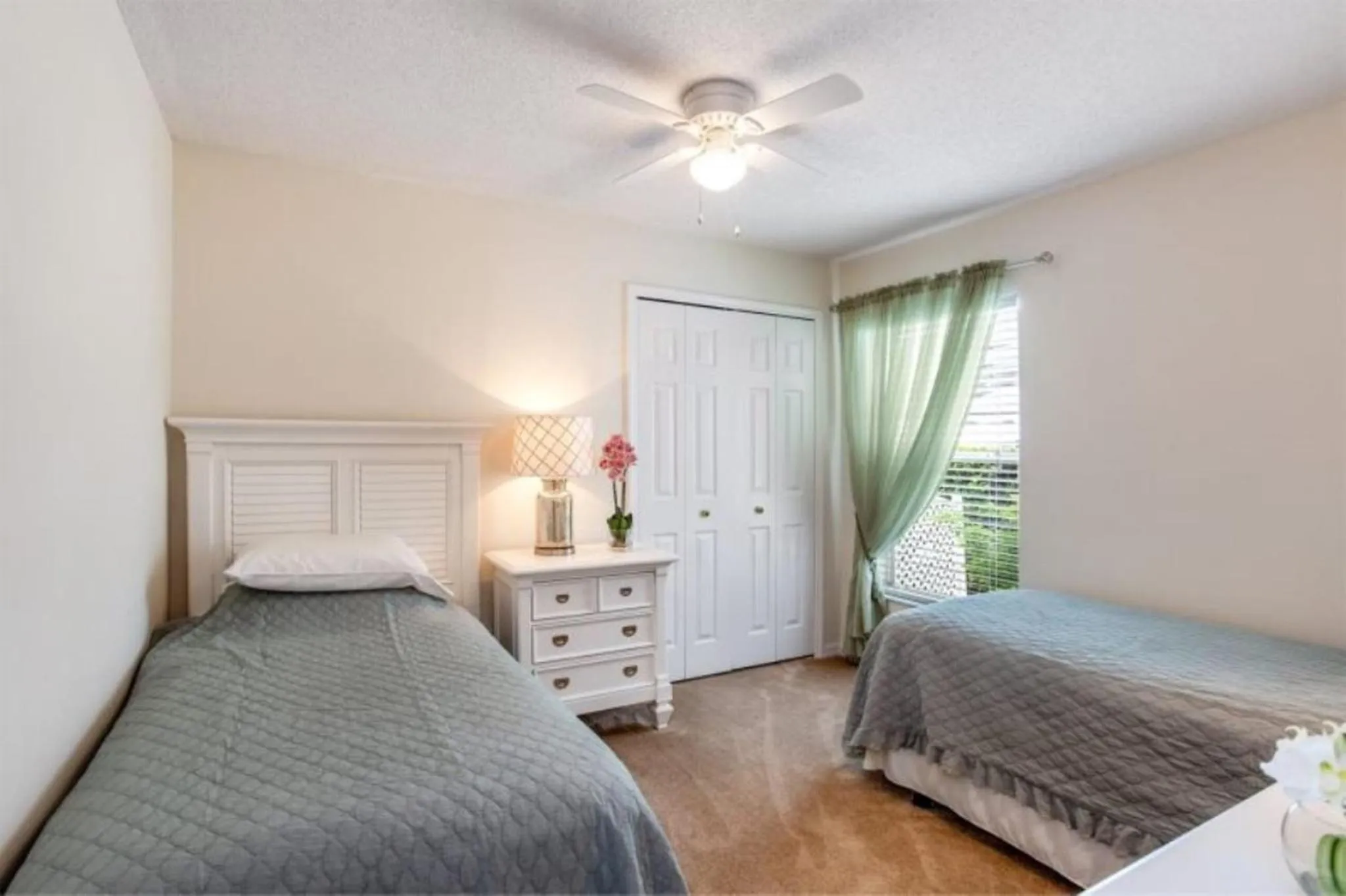 Bedroom, Bed in Private Pool Homes