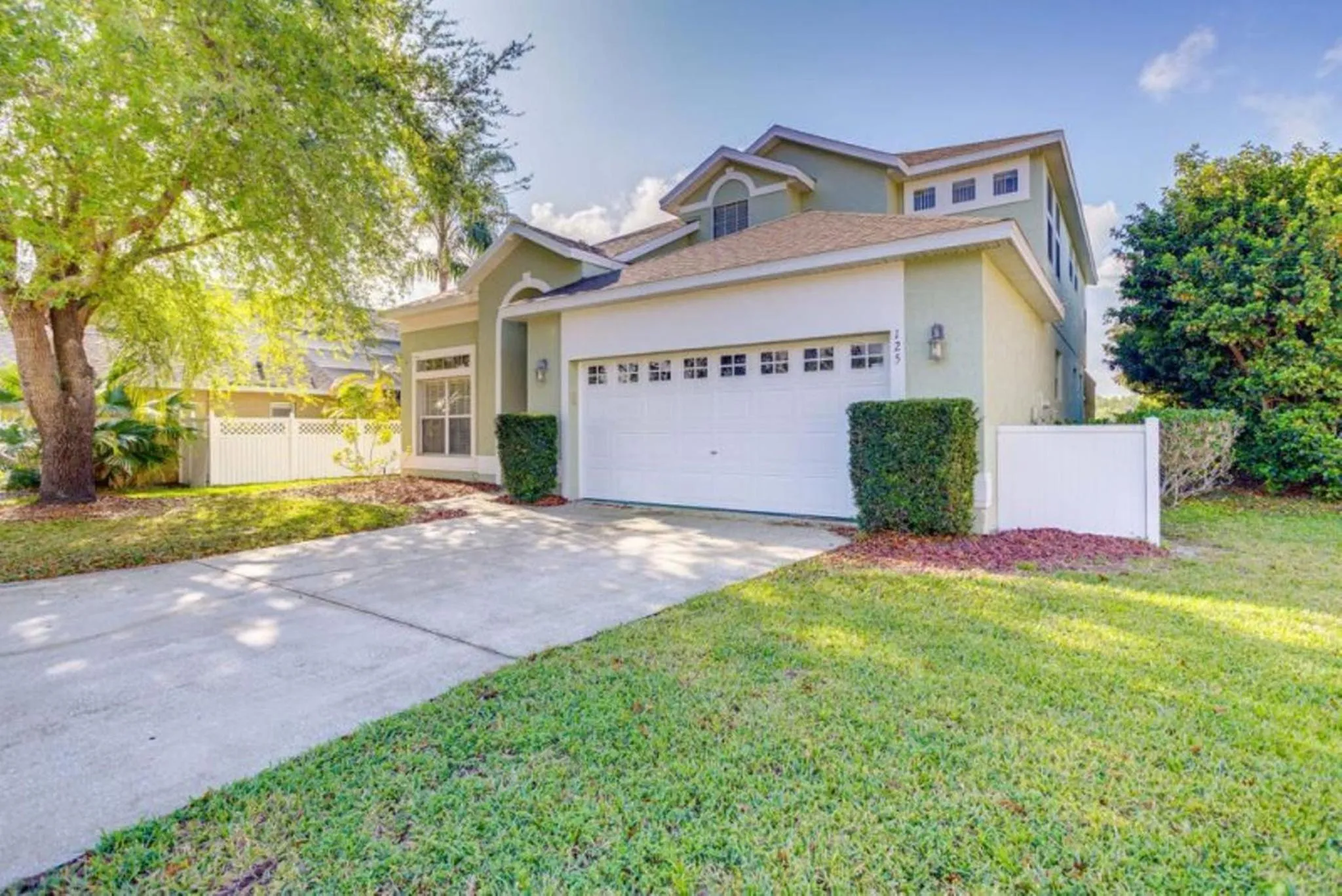Property building in Private Pool Homes
