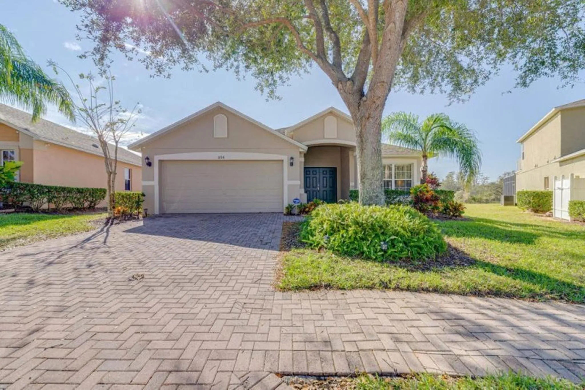Property building in Private Pool Homes