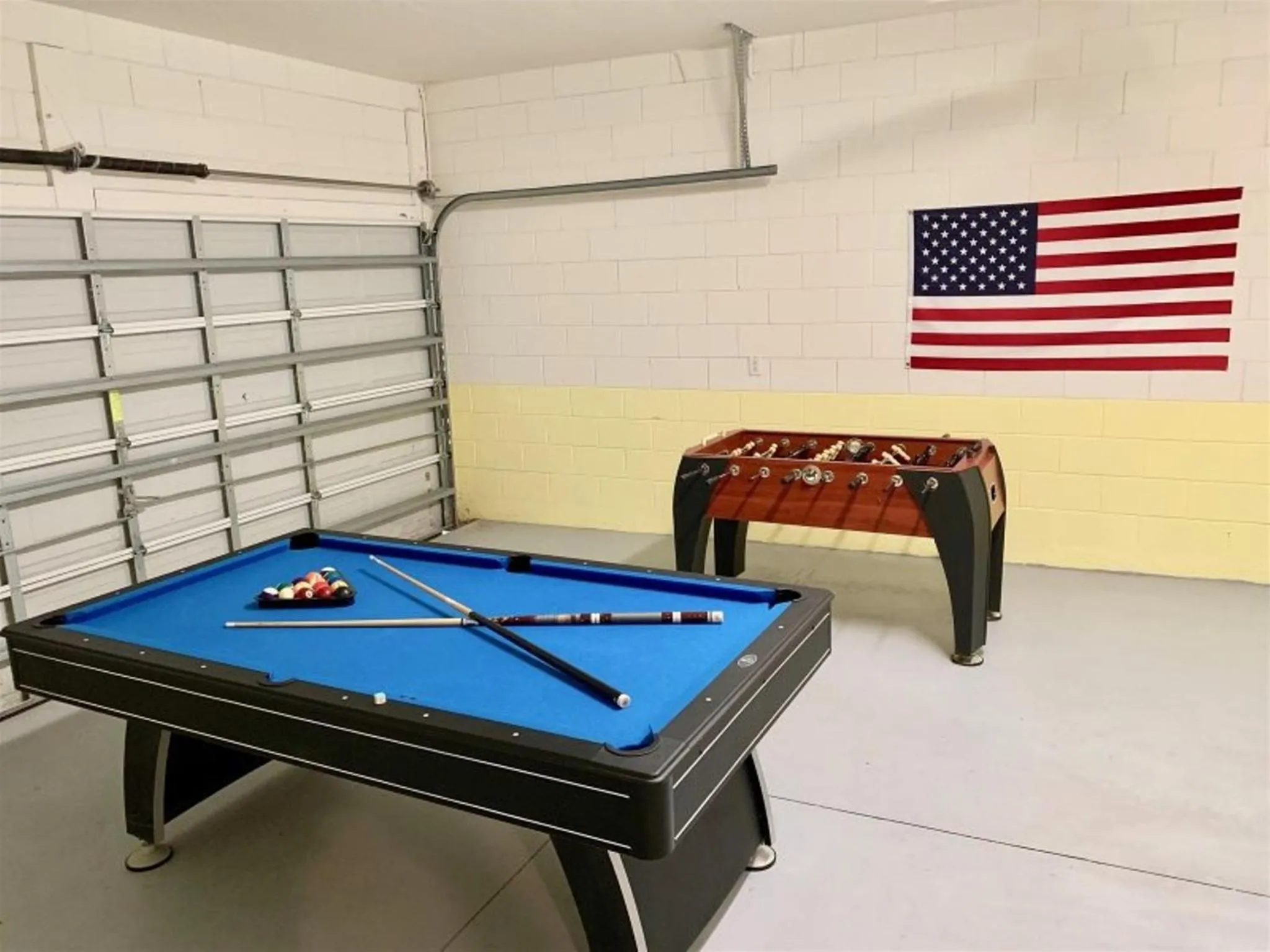 Game Room in Private Pool Homes