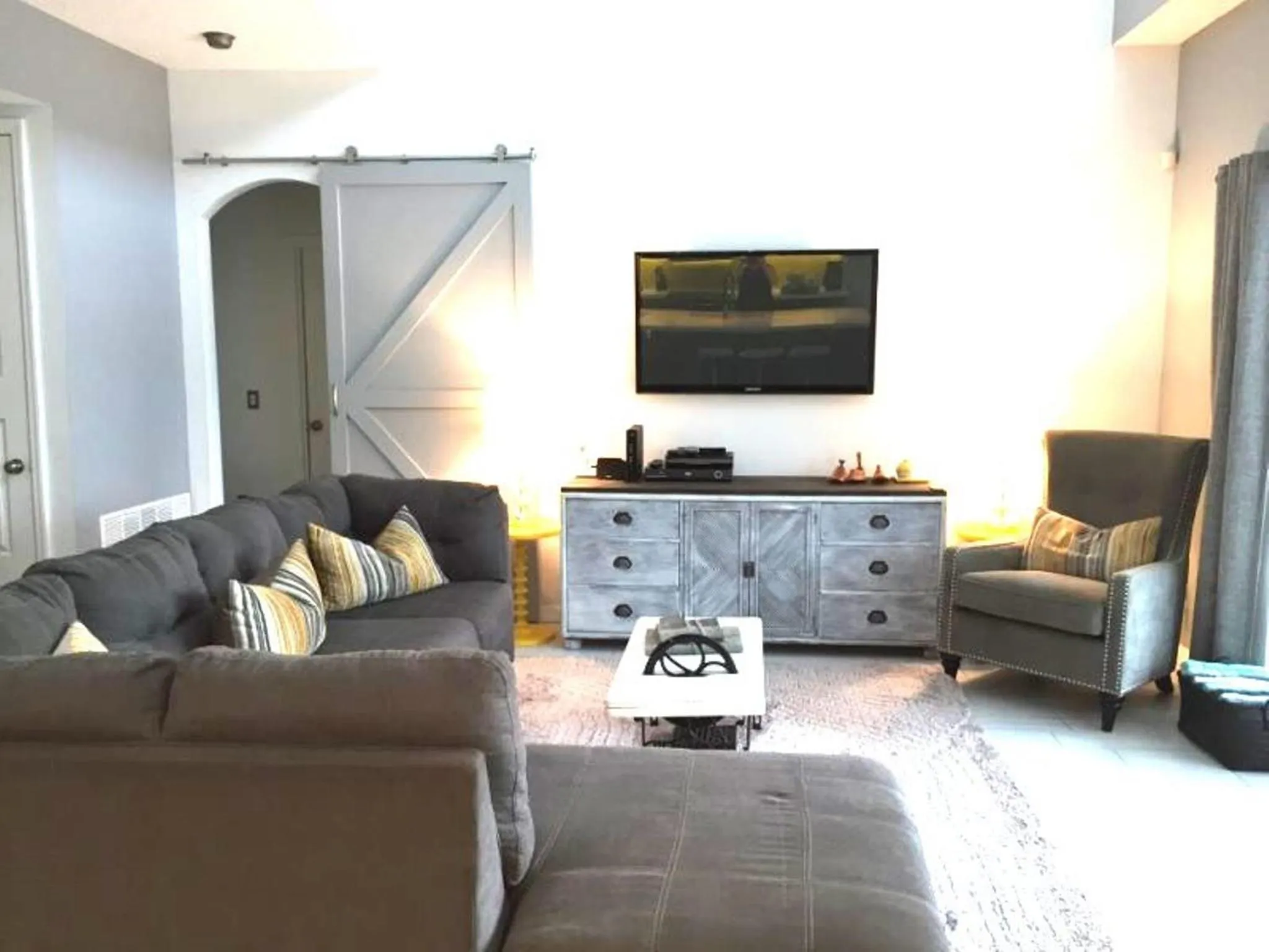 Living room in Private Pool Homes