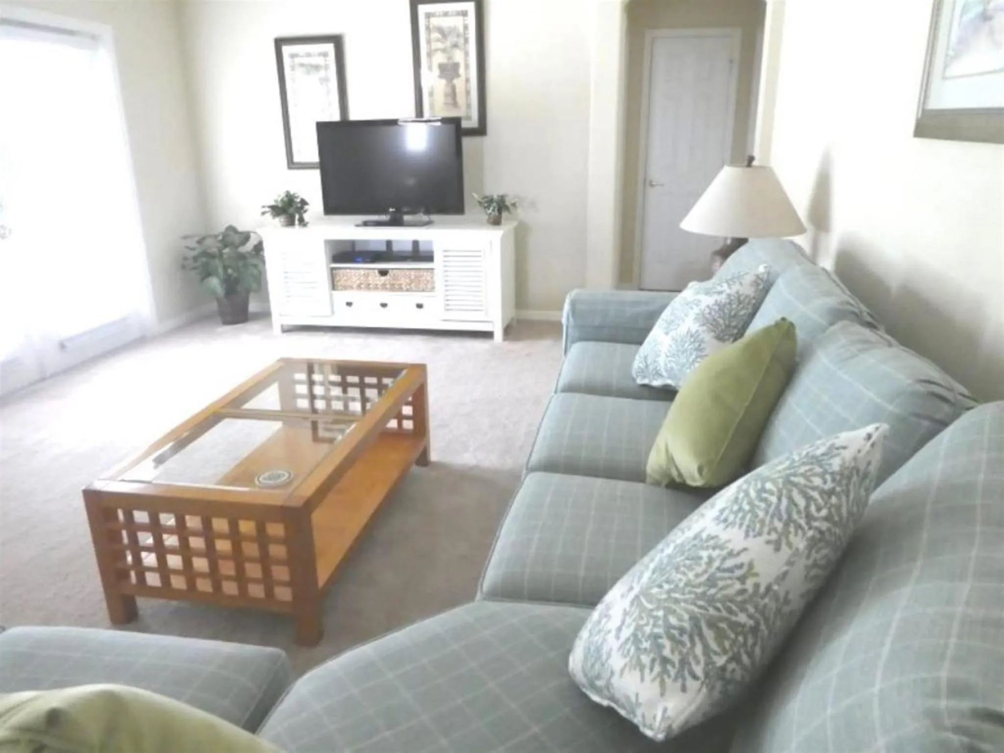 TV and multimedia in Private Pool Homes