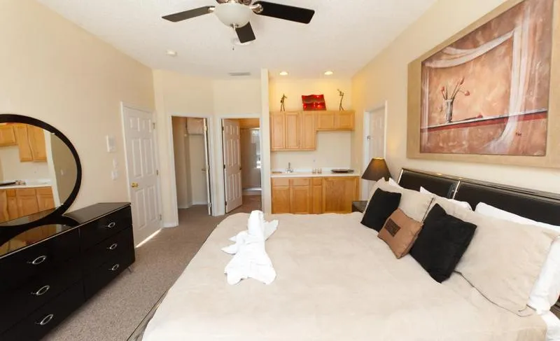 Bedroom, Bed in Private Pool Homes