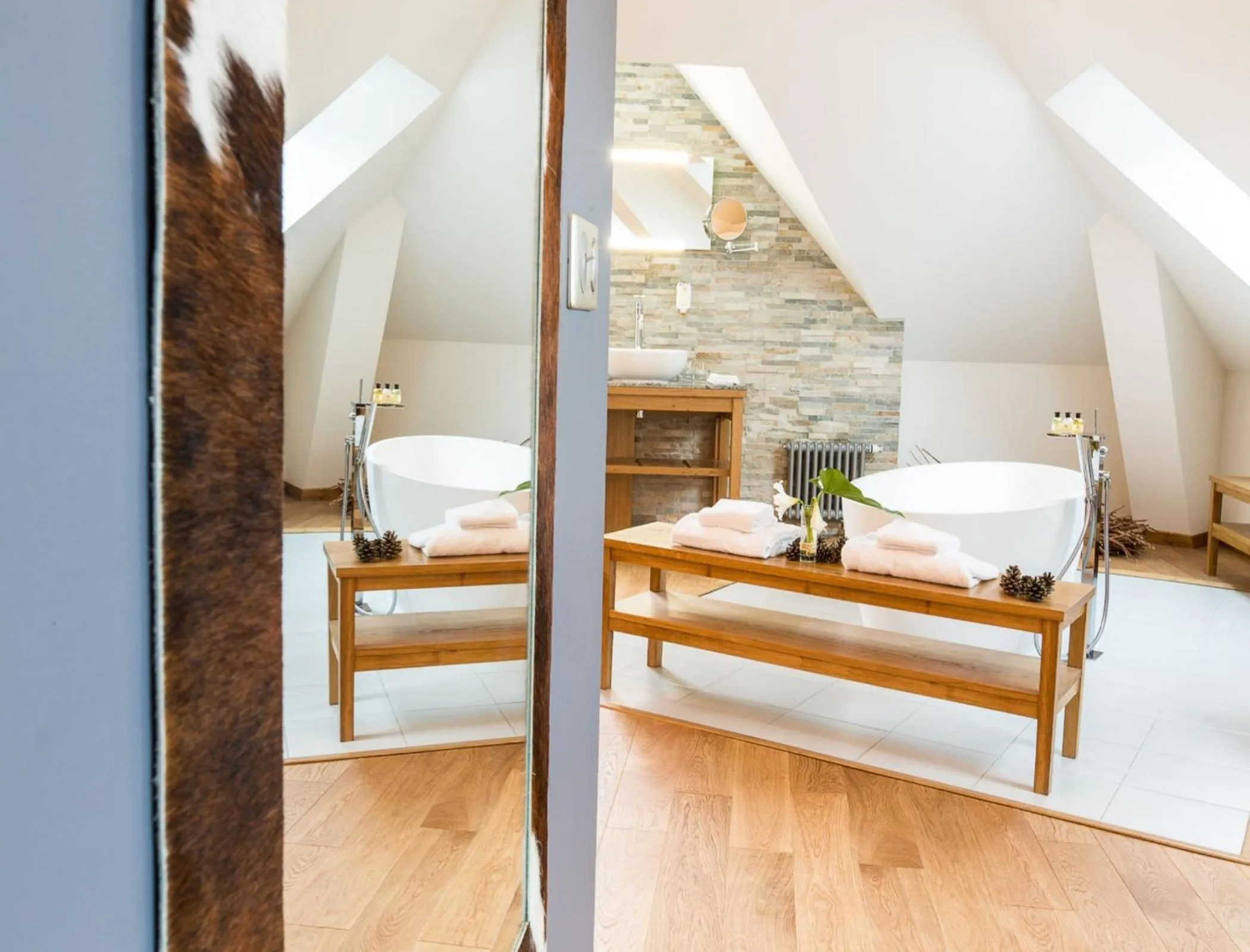 Bathroom in Hôtel Spa Marotte