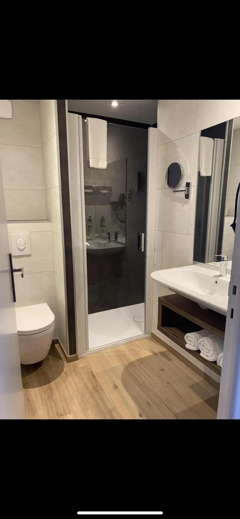 Bathroom in Hotel Europa