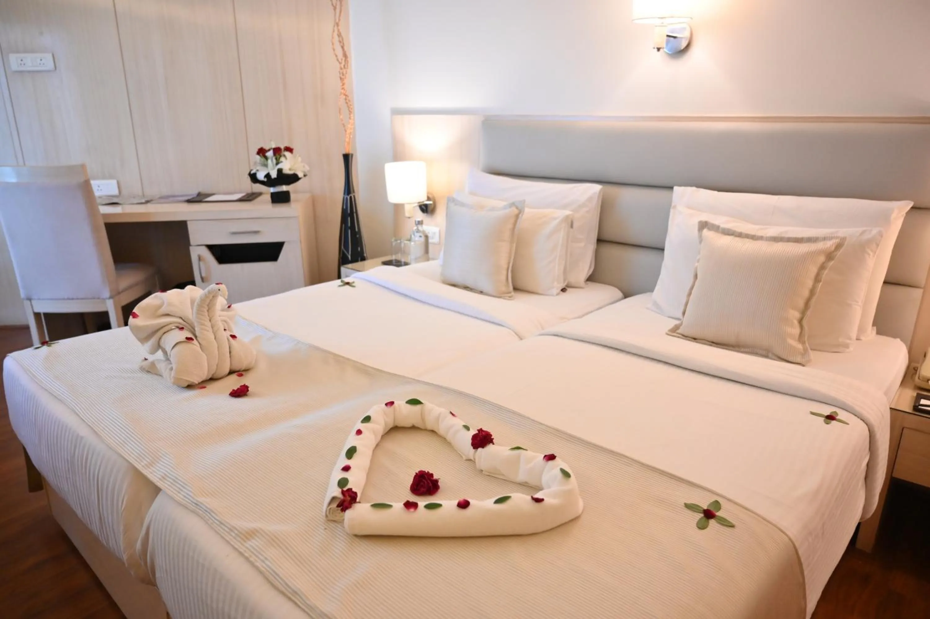 Bed in The Theme, Jaipur