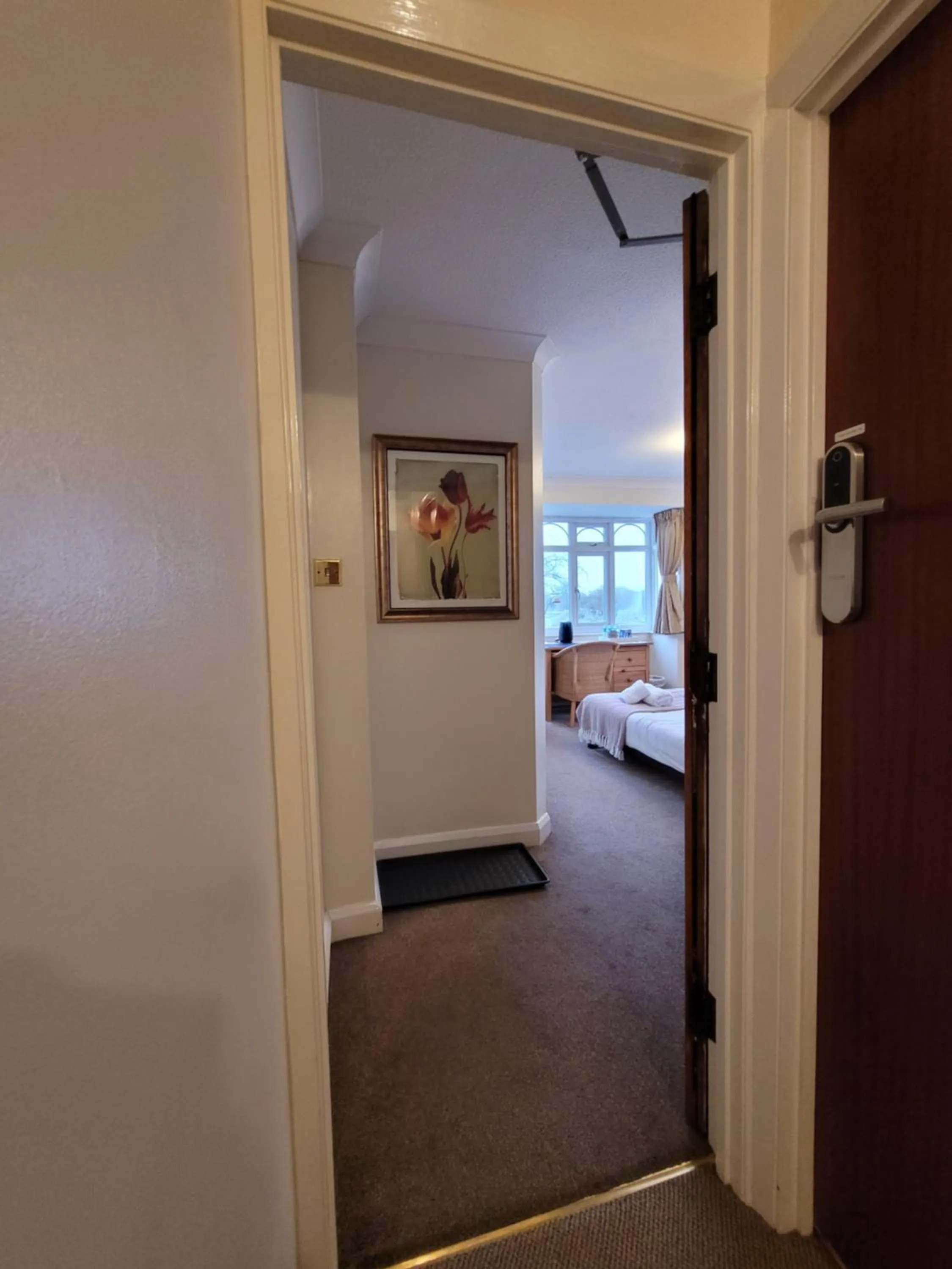 Bedroom, Bed in Cornerways Guest House