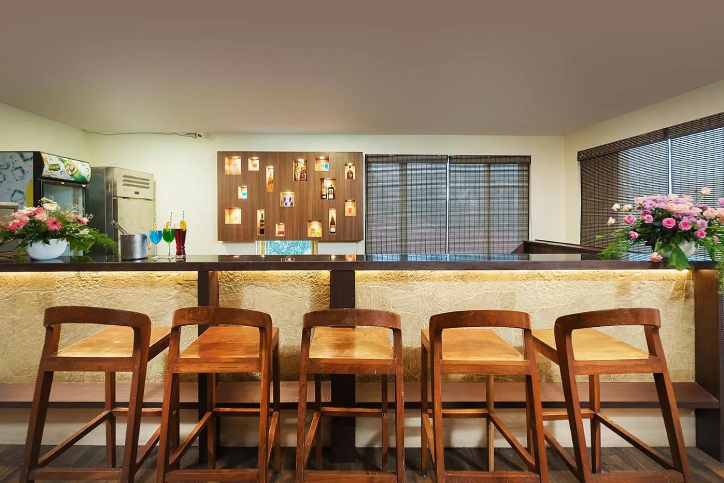 Lounge or bar in Manas Lifestyle Resort Igatpuri