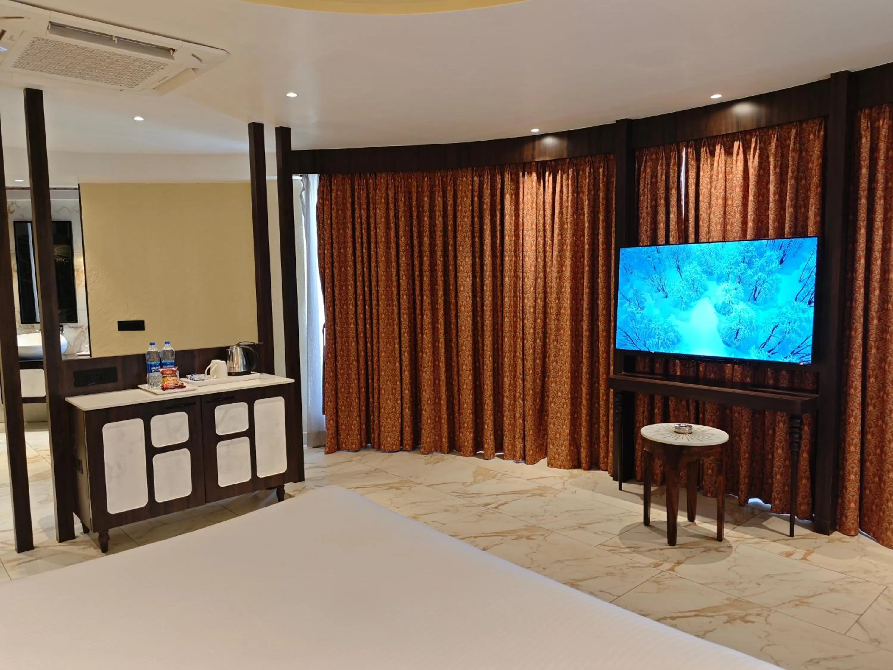 TV and multimedia in Manas Lifestyle Resort Igatpuri