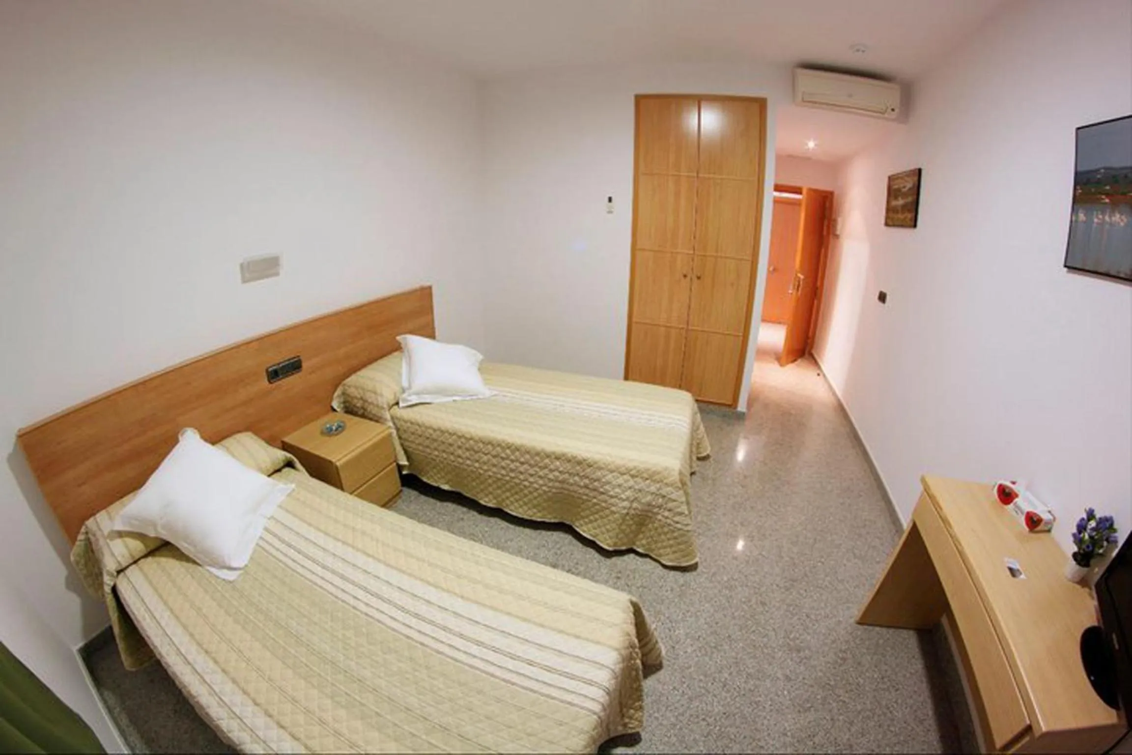 Bedroom, Bed in Hotel Albanta