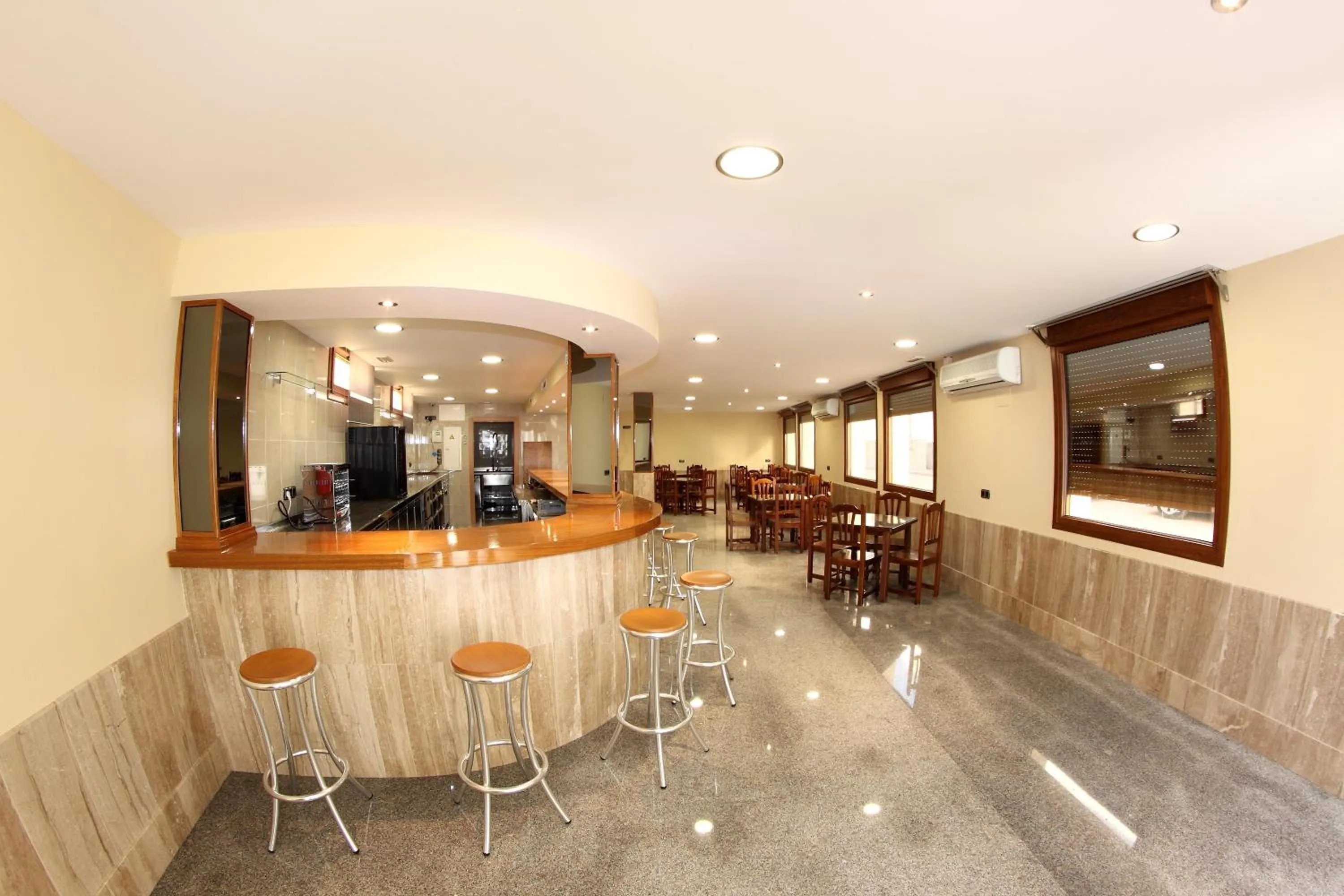 Lounge or bar in Hotel Albanta