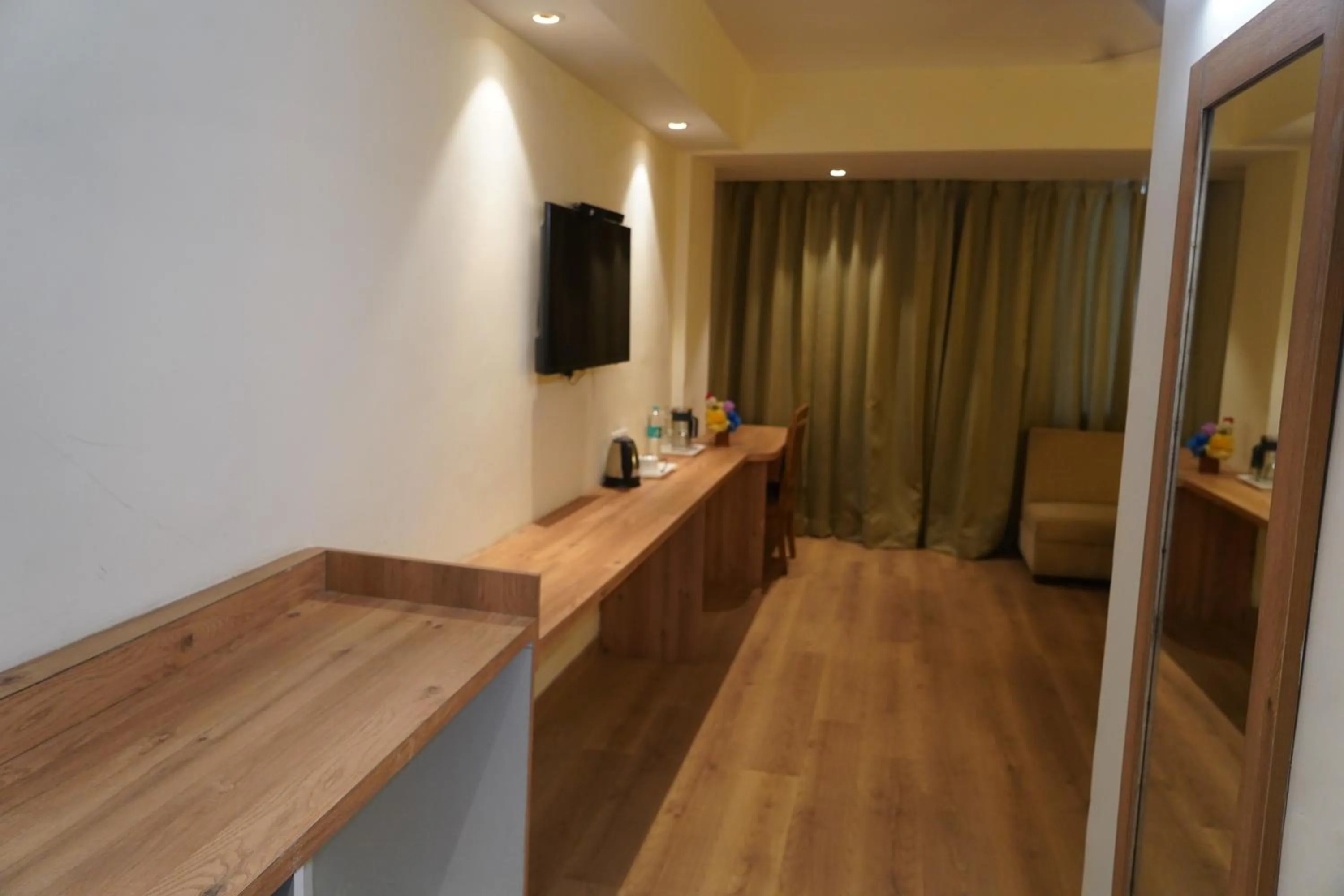 Bedroom in Hotel Forest Avenue - Best Luxury Hotel in Dehradun