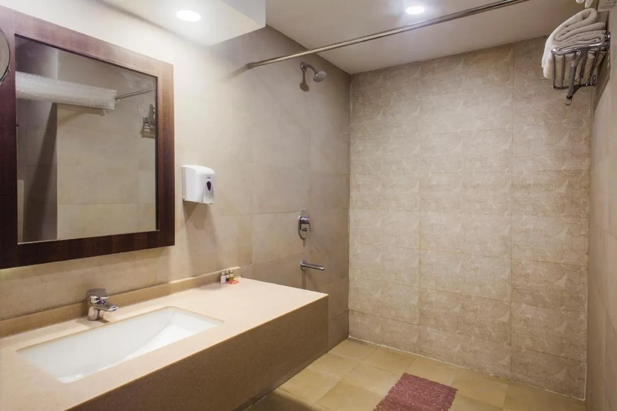Bathroom in Hotel Forest Avenue - Best Luxury Hotel in Dehradun
