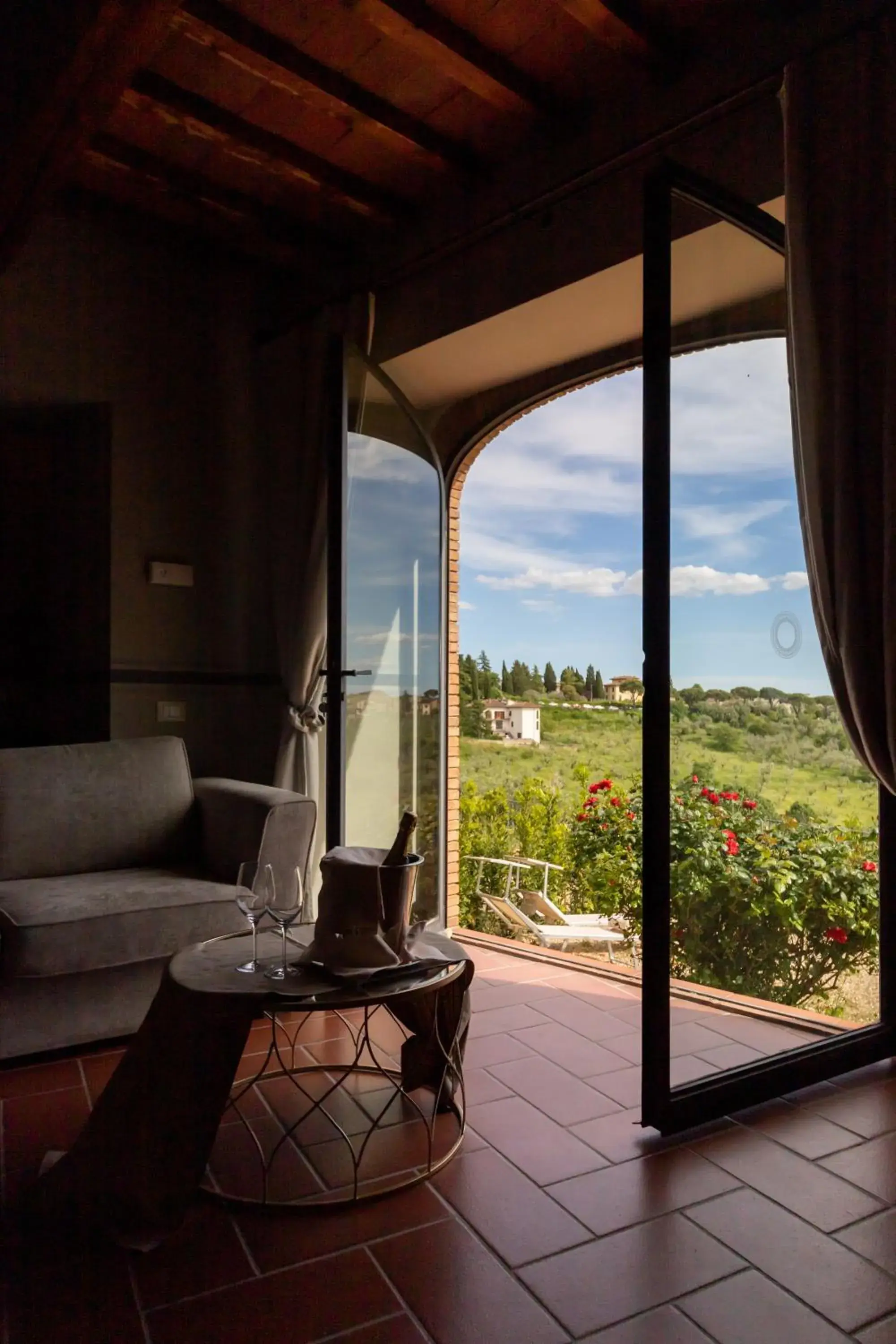 Garden view in Relais Villa Olmo - Place of Charme Garden view in Relais Villa Olmo - Place of Charme