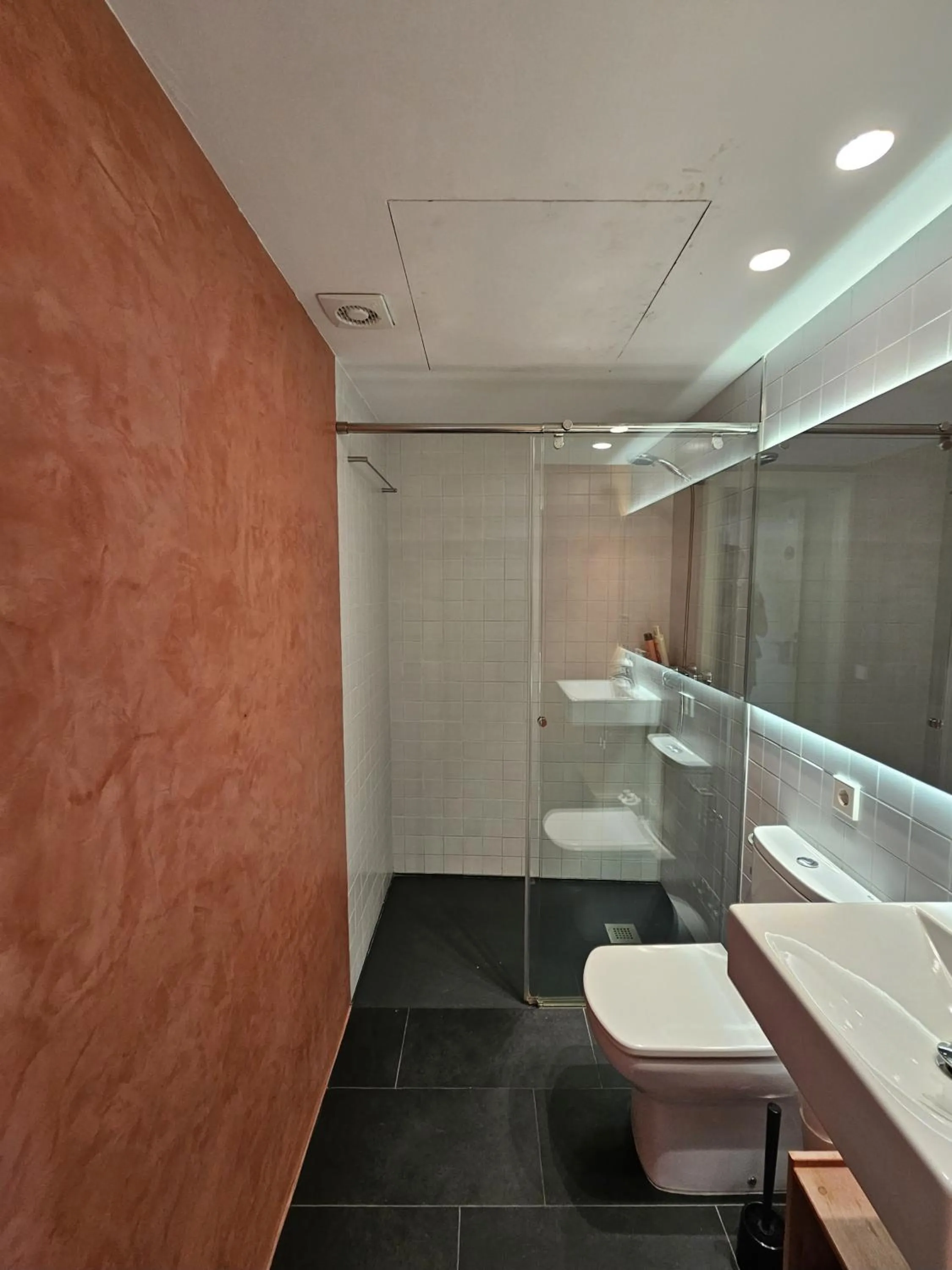 Shower in Hotel Can Bo De Pau