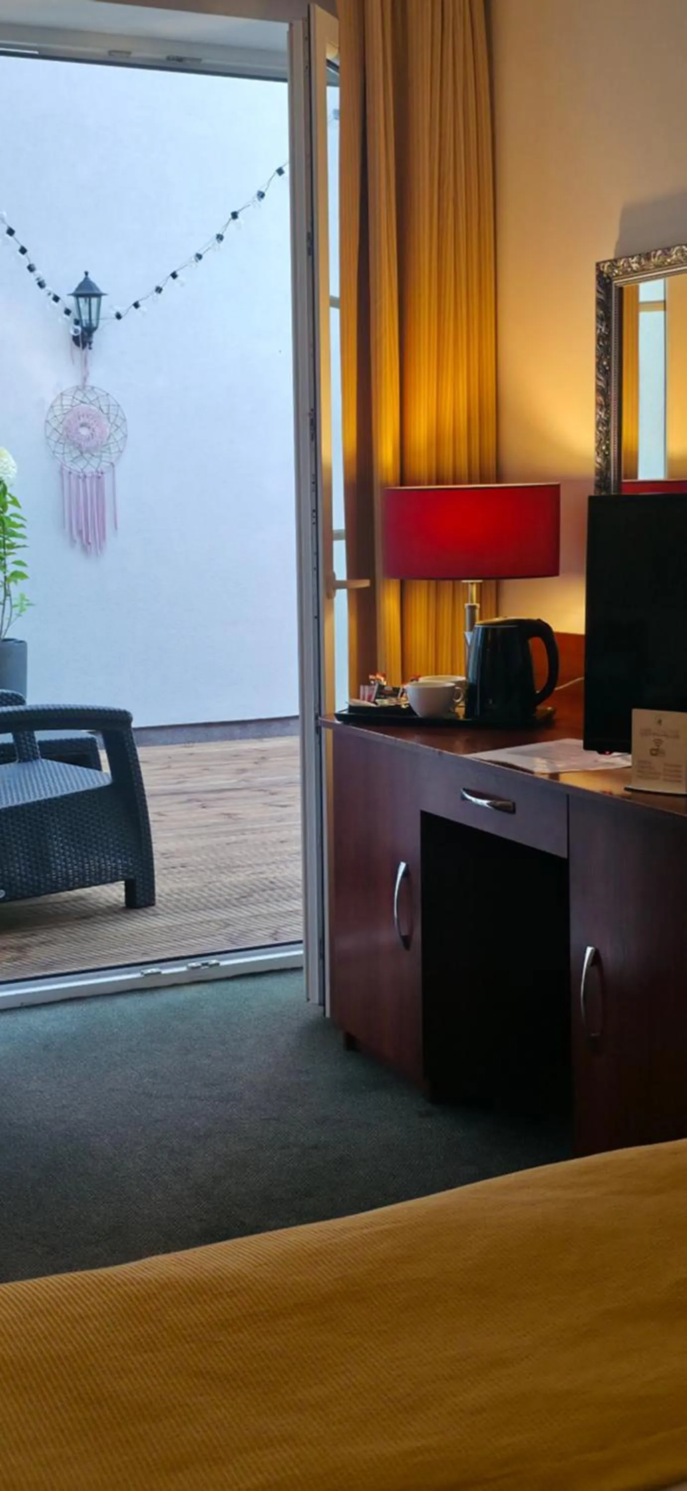 Property building in Amigo Hotel