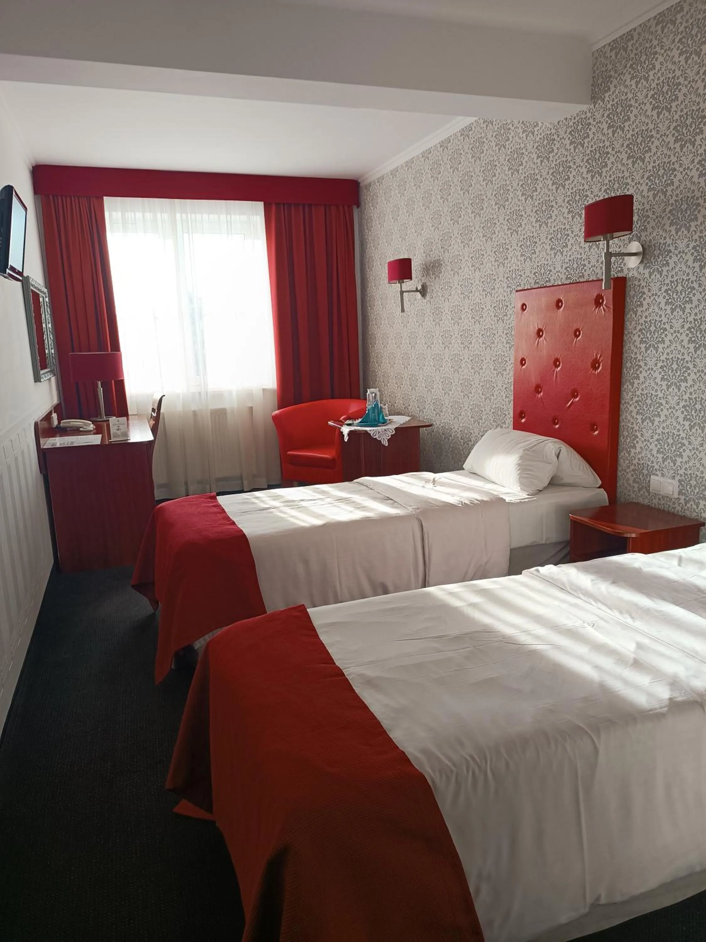 Other, Bed in Amigo Hotel