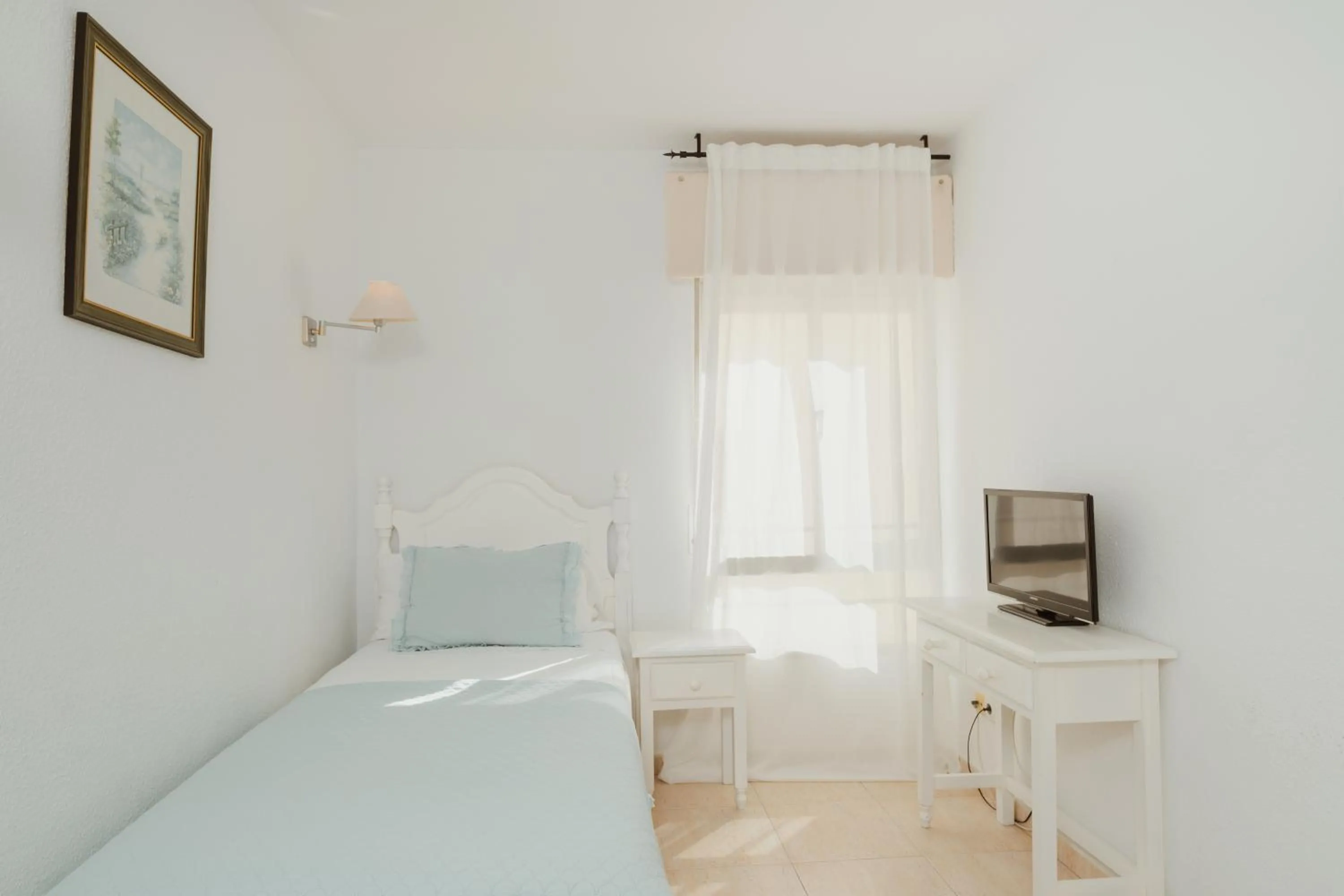 Other, Bed in Mare Estepona Hotel